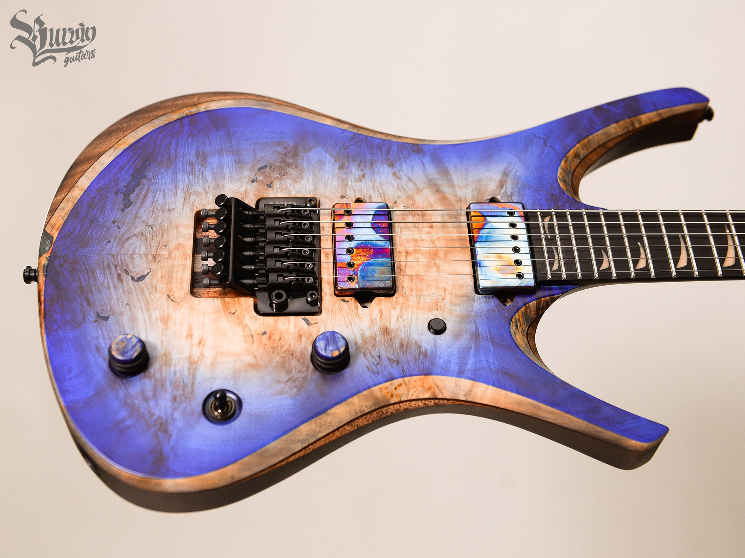 022 AXES. Master of making guitars and basses to order