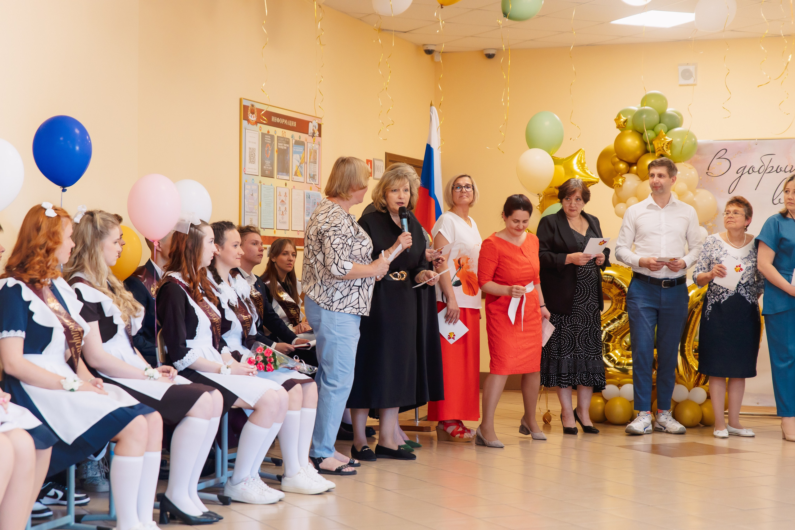Последний звонок. Фотограф в Кронштадте и Санкт-Петербурге Анастасия Коваленко