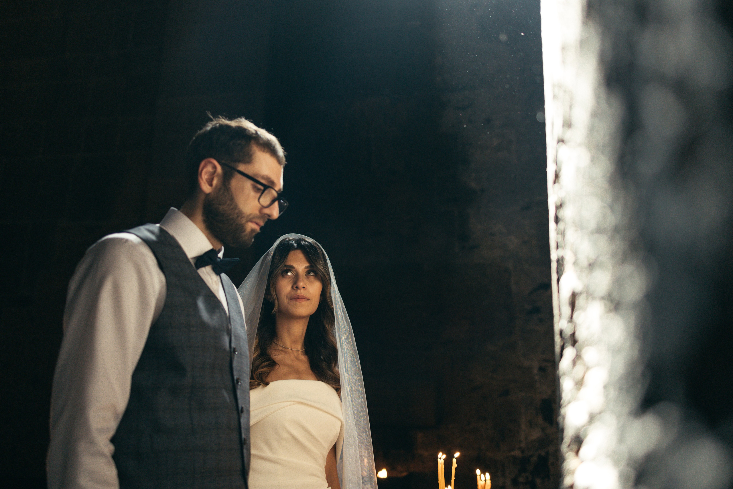 Свадьба Мери и Арама в храме Мухни. Фотограф в Армении Женя Гилевич