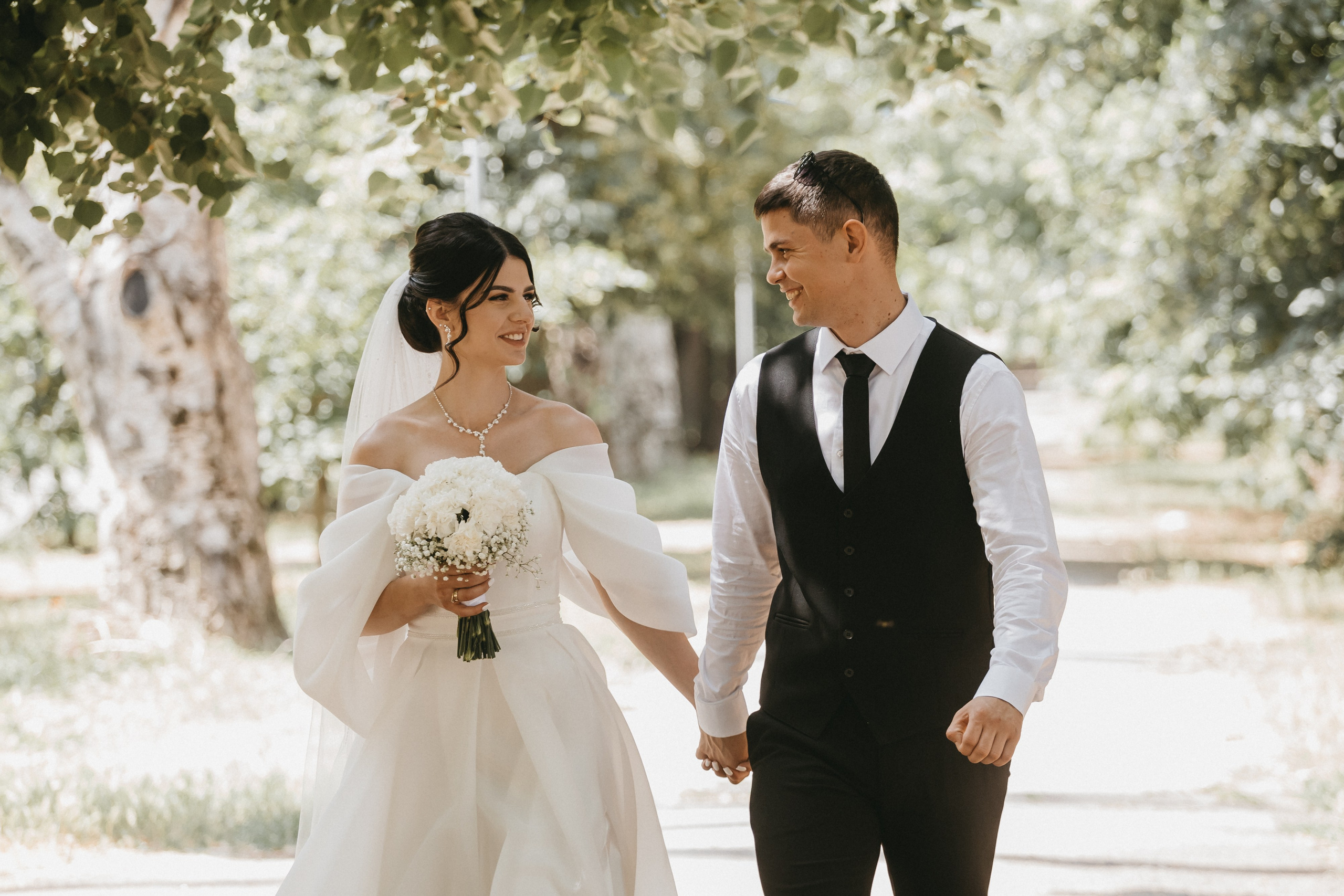 Свадебная прогулка. Свадебный и семейный фотограф Луганск, Ростов, Краснодар Роман Мацнев