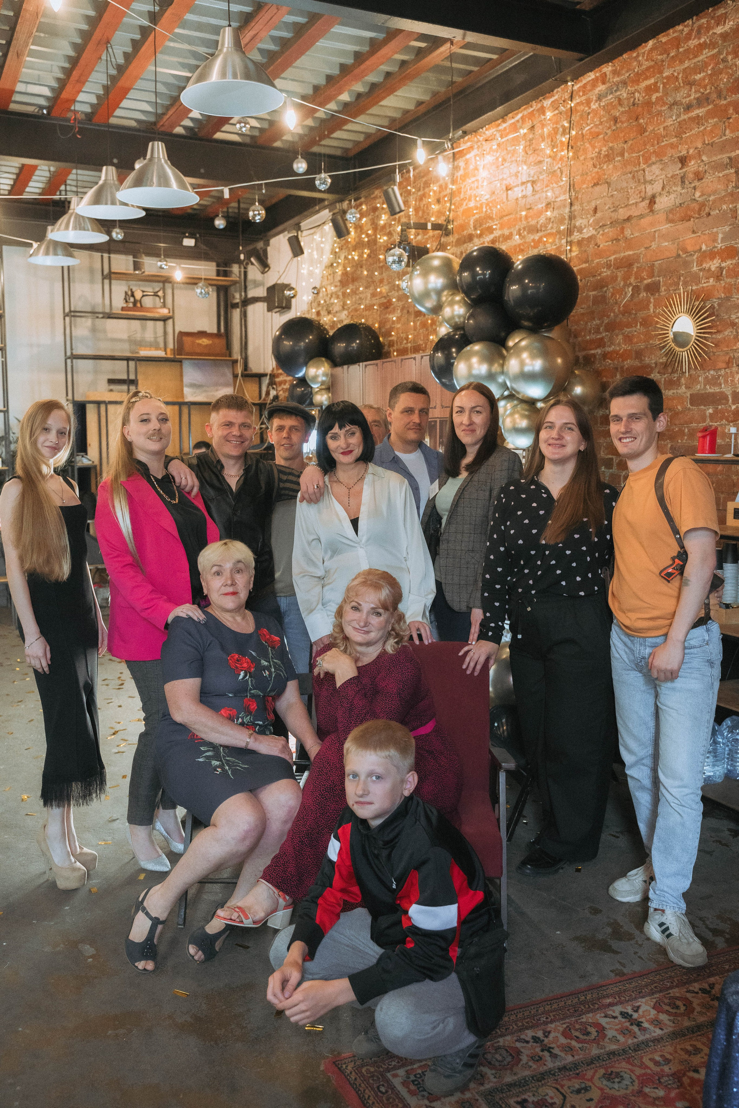 Вечеринка в стиле 90х. ALISON FILMS