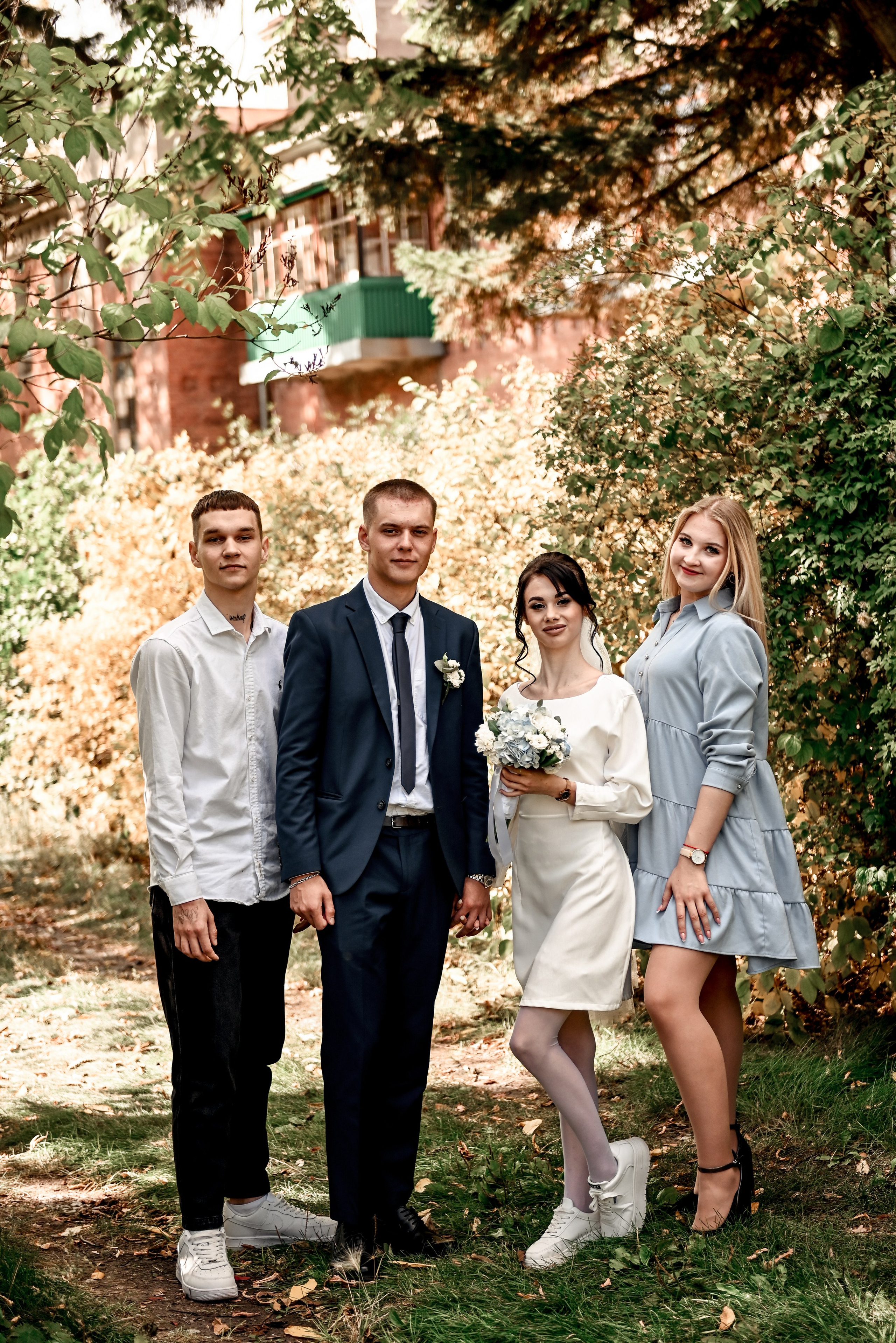 Небольшая часть фото со свадебной съемки Алексея и Даши. Свадебный, семейный, детский, контент фотограф в Омске Максим Ильин