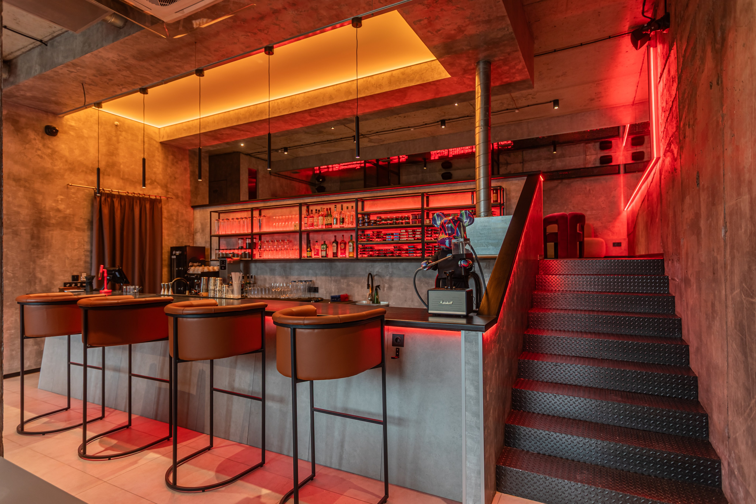 Интерьер кальянной Мята Lounge Уфа, фото Алексея Муравьёва, уютная зона отдыха с кальянами,Кальянная Мята Lounge Уфа, съёмка фотографа Алексея Муравьёва, стильный дизайн, комфортная атмосфера,Зона отдыха Мята Lounge Уфа, современные кальяны, барная стойка, фото Алексея Муравьёва,Интерьер Мята Lounge Уфа, мягкие диваны, приглушённый свет, кальяны, работа фотографа Алексея Муравьёва,Кальянная Мята Lounge Уфа, место для расслабления, общения, съёмка Алексея Муравьёва,Мята Lounge Уфа, атмосфера уюта, дыма кальянов, фото Алексея Муравьёва,Кальяны, релакс, Мята Lounge Уфа, фотография Алексея Муравьёва,Стильный лаунж, Мята Lounge Уфа, работа фотографа Алексея Муравьёва,Уютный лаунж, кальяны, Мята Lounge Уфа, фото Алексея Муравьёва,Расслабление, Мята Lounge Уфа, кальяны, комфорт, съёмка Алексея Муравьёва,Тёплая атмосфера лаунжа, Мята Lounge Уфа, мягкие кресла, дым кальянов, приятная музыка, фото Алексея Муравьёва,Расслабляющий интерьер, Мята Lounge Уфа, идеальное место для вечера, работа фотографа Алексея Муравьёва,Современная кальянная, Мята Lounge Уфа, стиль, комфорт, атмосфера, съёмка Алексея Муравьёва,Уютный лаунж-пространство, Мята Lounge Уфа, изысканные кальяны, фото Алексея Муравьёва,Мята Lounge Уфа, стиль, комфорт, дым кальянов, работа фотографа Алексея Муравьёва,Барная стойка, кальяны, лаунж, Мята Lounge Уфа, съёмка Алексея Муравьёва,Современные кальяны, интерьер, Мята Lounge Уфа, фото Алексея Муравьёва,Декор лаунжа, Мята Lounge, стильные элементы, Уфа, работа фотографа Алексея Муравьёва,Зона кальянов, Мята Lounge Уфа, уют, стиль, съёмка Алексея Муравьёва,Атмосфера лаунжа, мягкие диваны, кальяны, Мята Lounge Уфа, фото Алексея Муравьёва