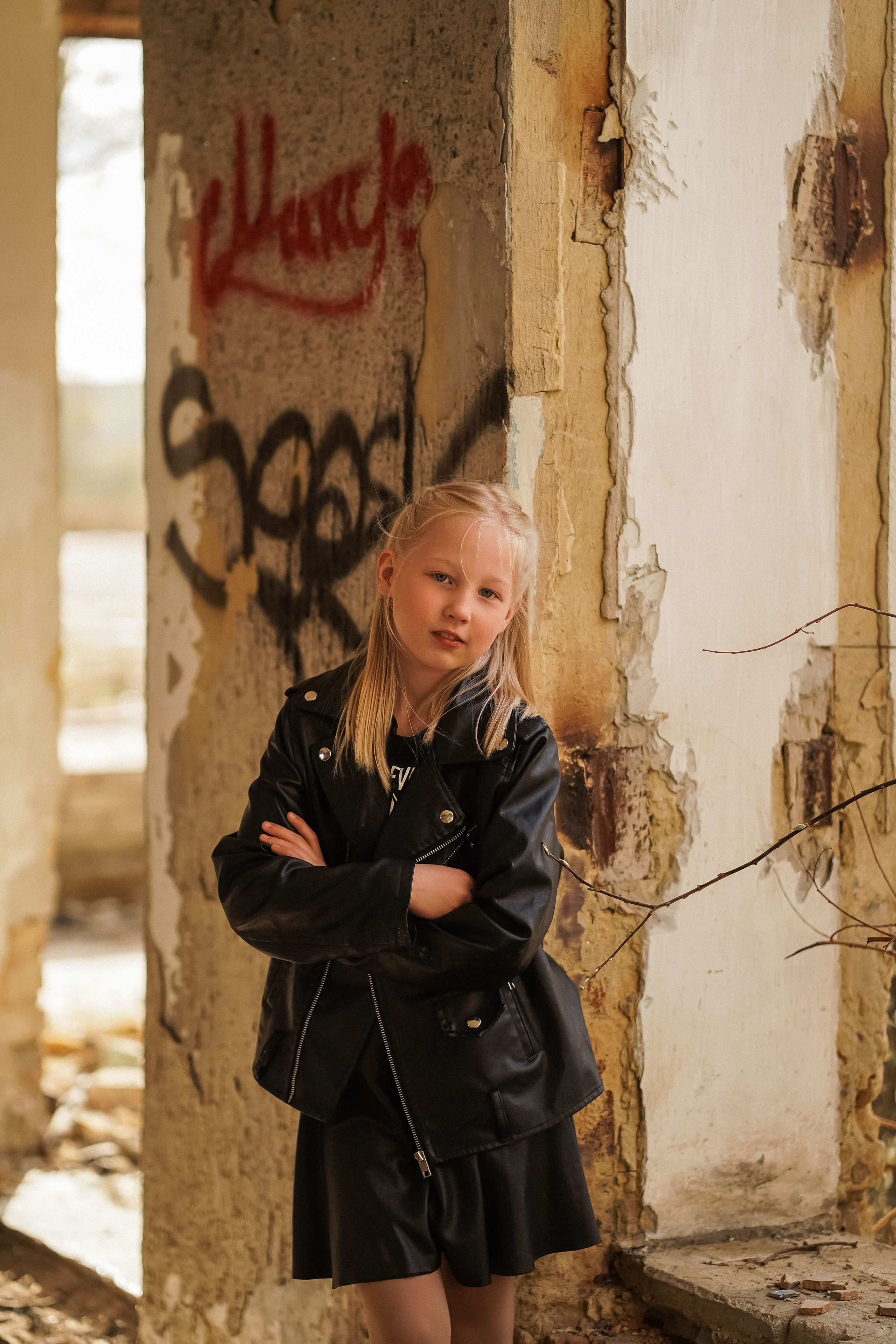 Фотосъемка детей на заброшке. Детский и семейный фотограф в Давлеканово Волкова Вероника