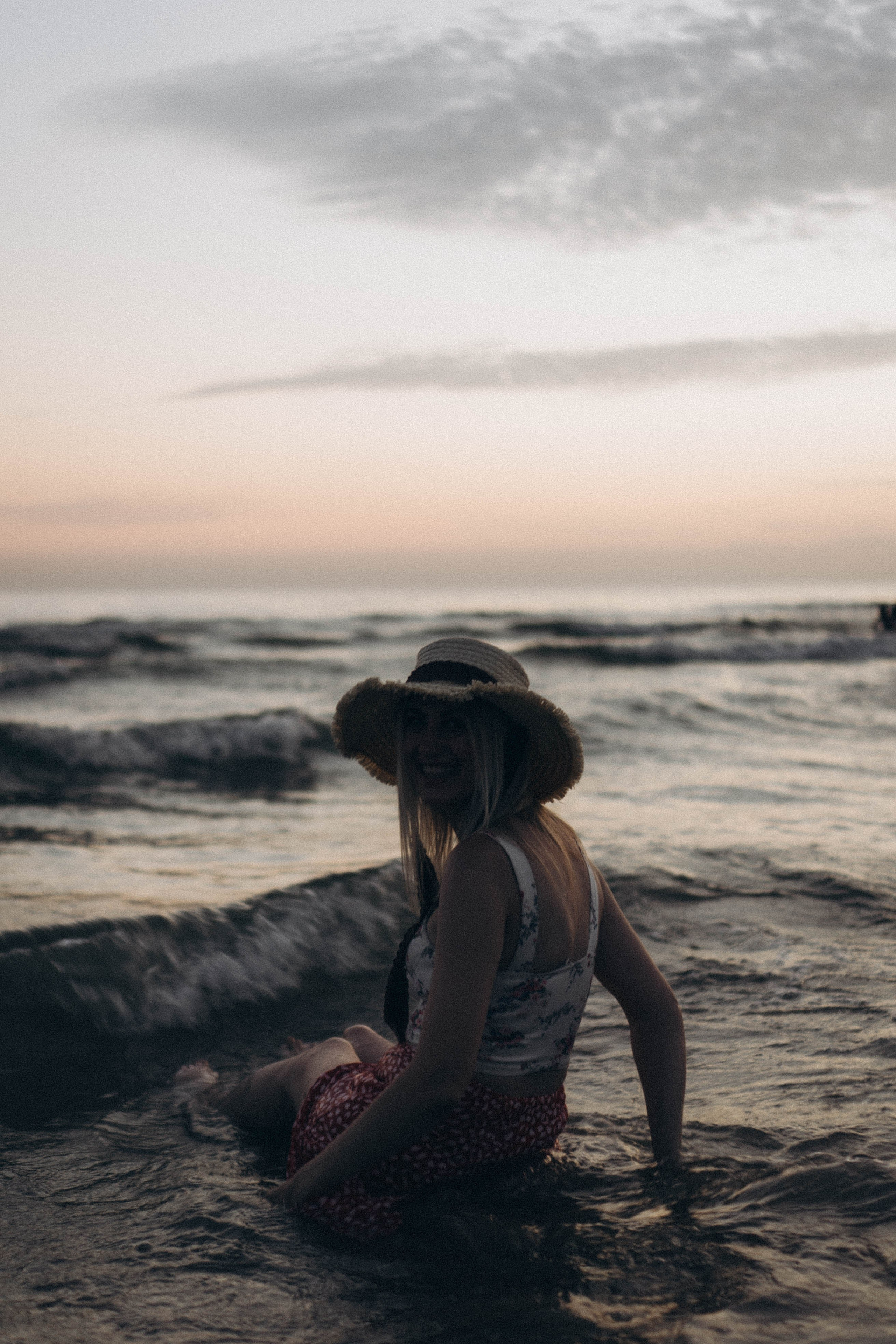 Июльский вечер на берегу черного моря. Профессиональный фотограф, Санкт-Петербург — Виктория Богомолова