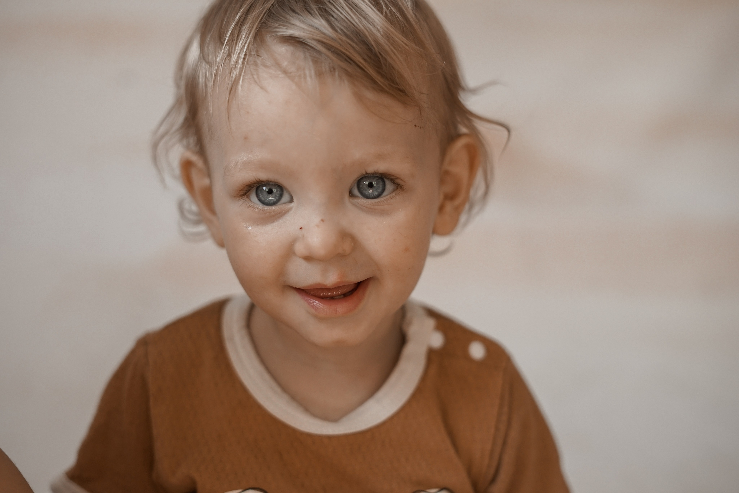 ЛЕТНИЙ ФОТОПРОЕКТ. ДЕТИ. Портретный и семейный фотограф в Мариуполе, РФ. Даша Жогло