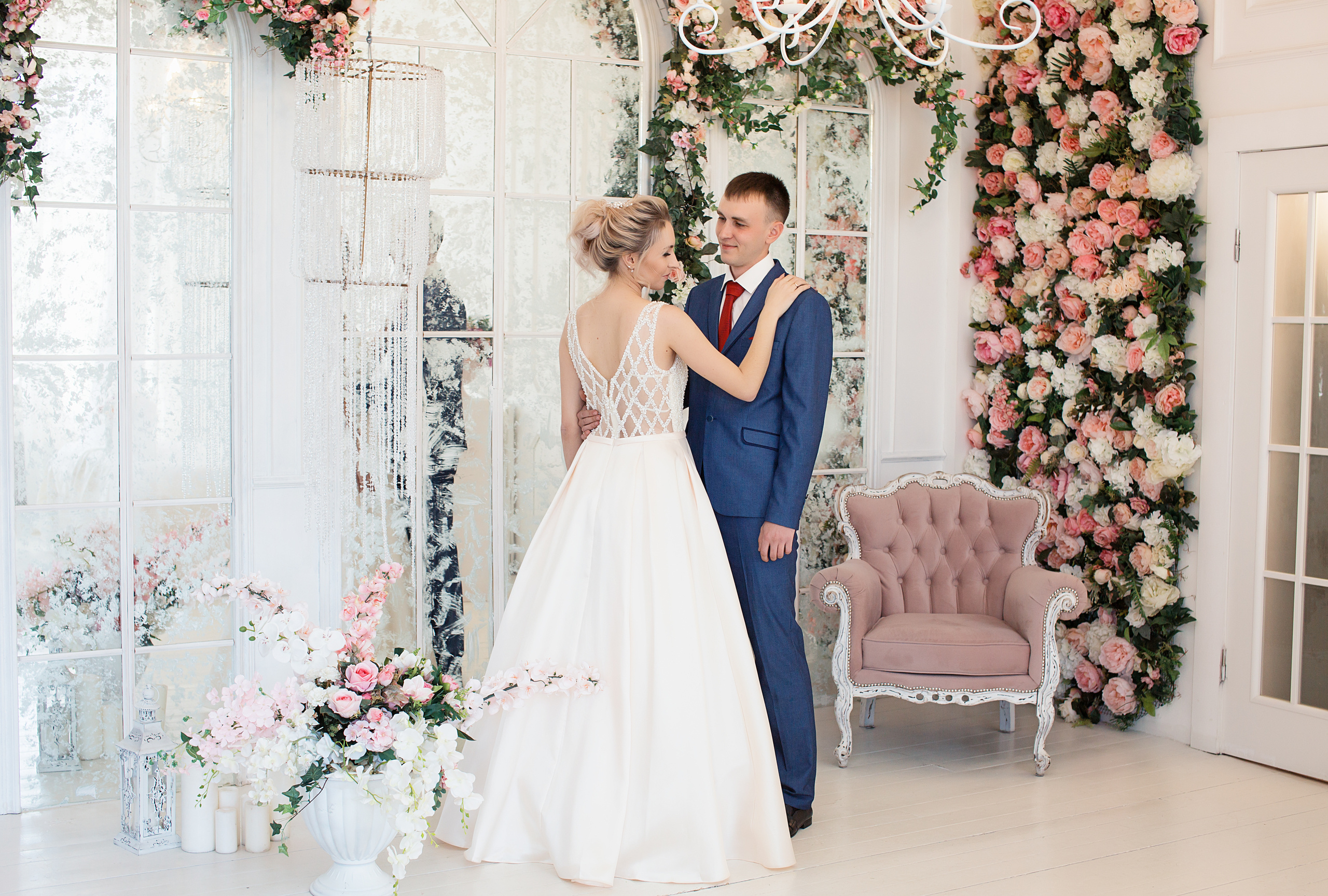 Свадебная съёмка в студии. Свадебный и семейный фотограф/видеограф в Краснодаре Наталья Осинская