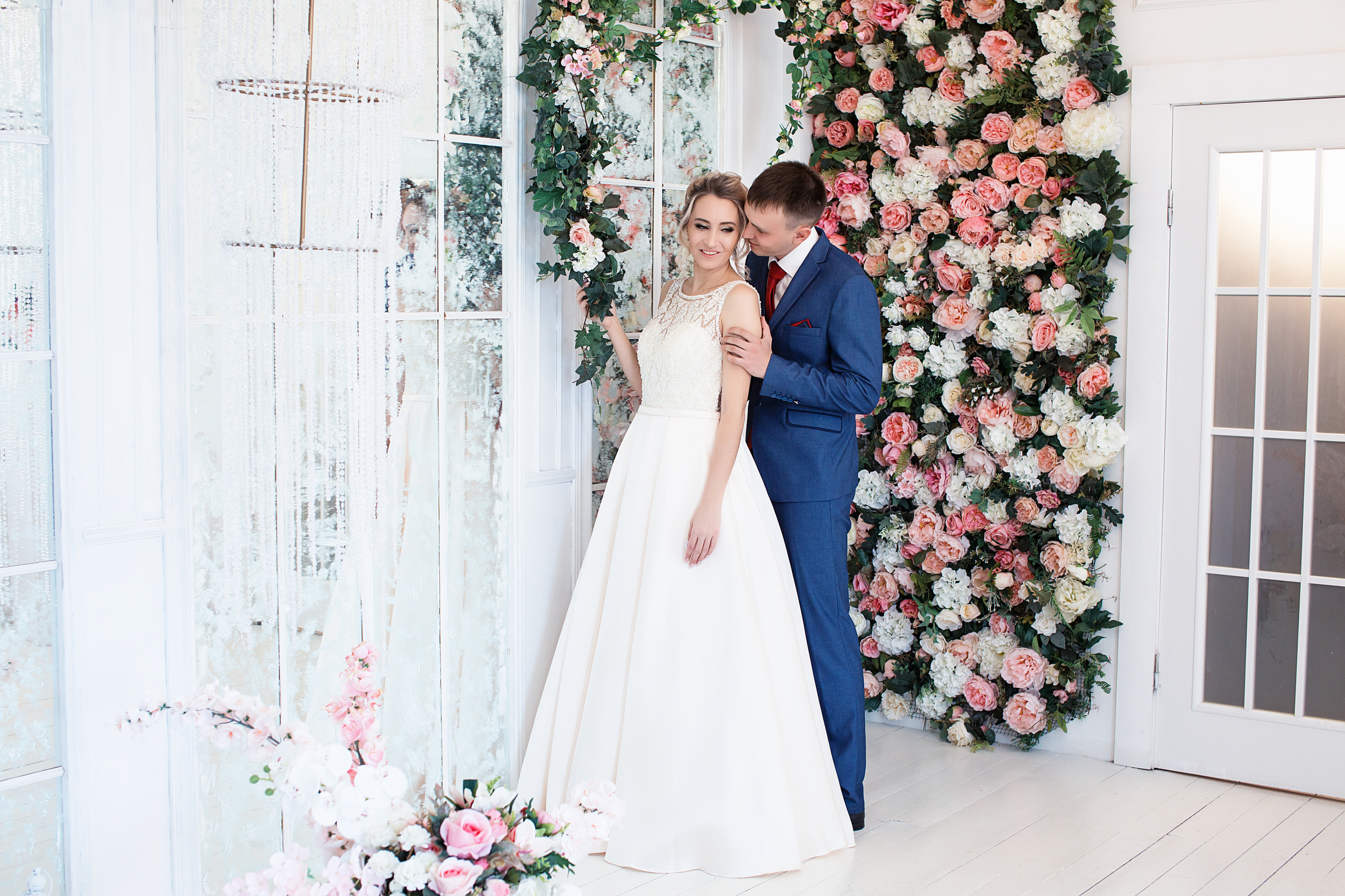 Свадебная съёмка в студии. Свадебный и семейный фотограф/видеограф в Краснодаре Наталья Осинская