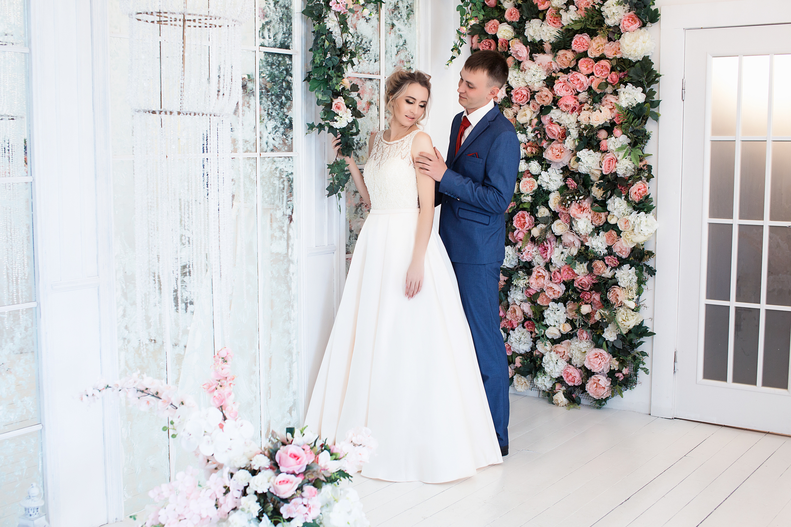 Свадебная съёмка в студии. Свадебный и семейный фотограф/видеограф в Краснодаре Наталья Осинская