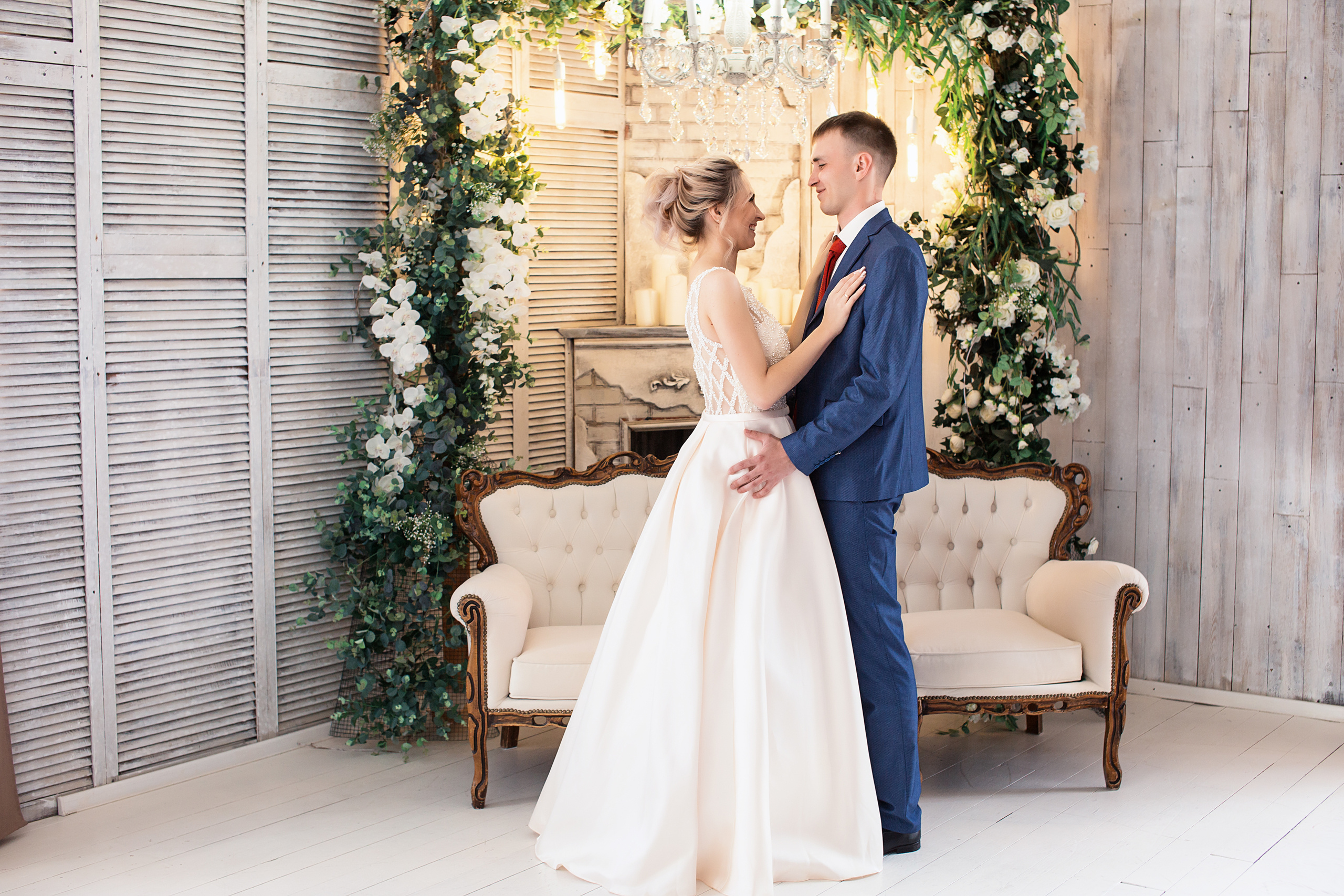 Свадебная съёмка в студии. Свадебный и семейный фотограф/видеограф в Краснодаре Наталья Осинская