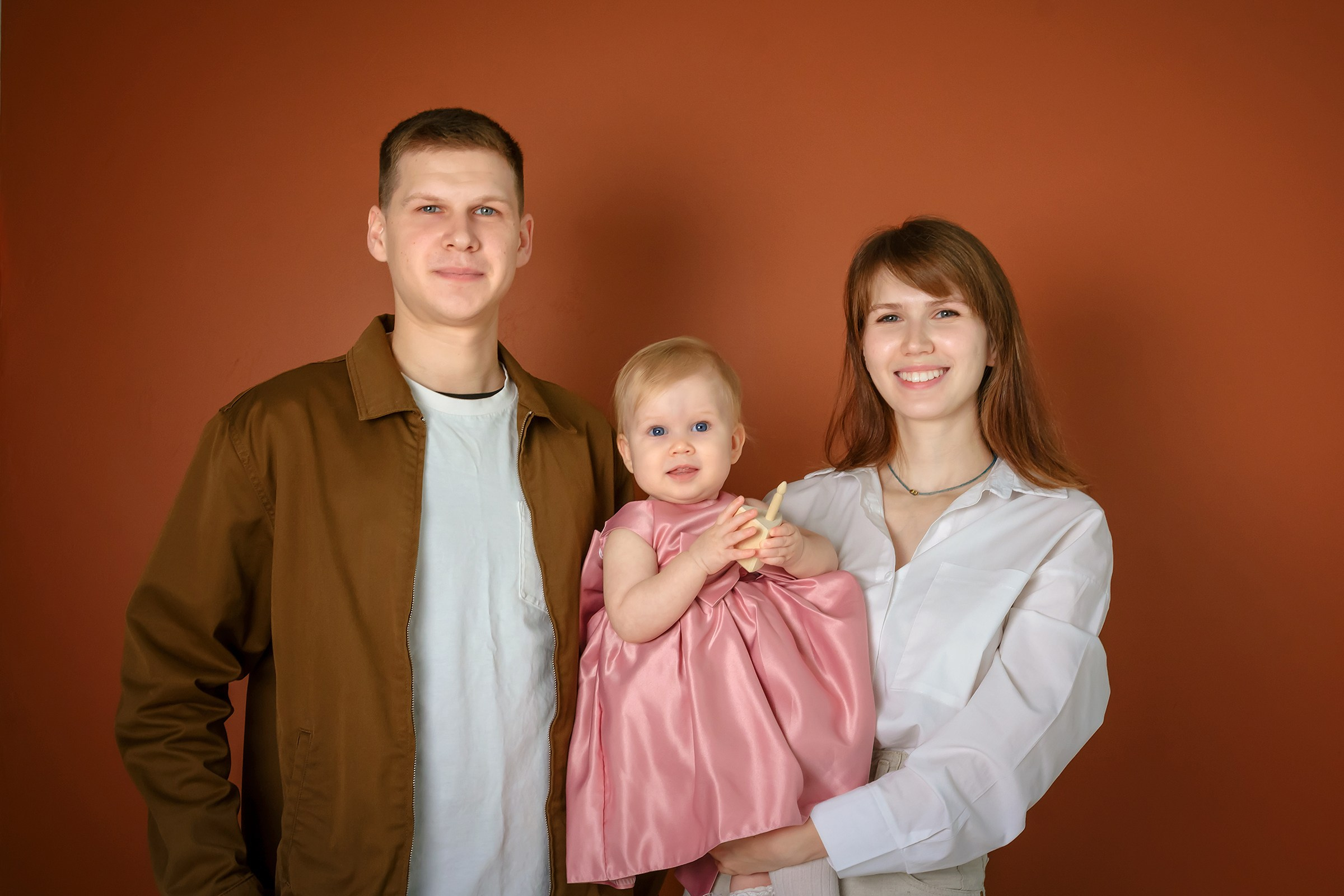 Семейная Экспресс фотосессия в студии. Фотограф Оксана Сафонова г. Тольятти