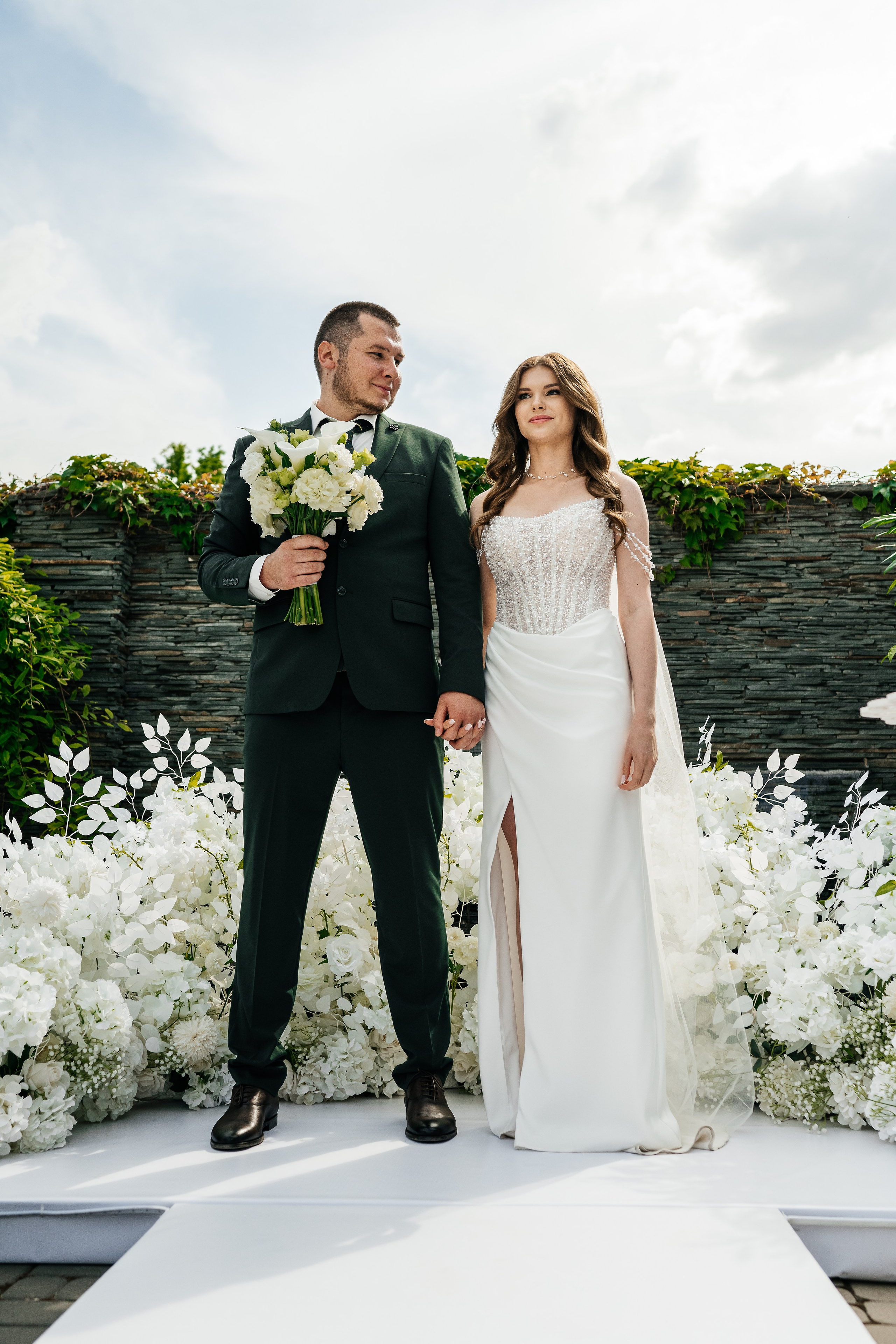 Виолетта и Роман. Белая Калитва «Рандеву». Фотограф в Каменске-Шахтинском Ольга Сагал