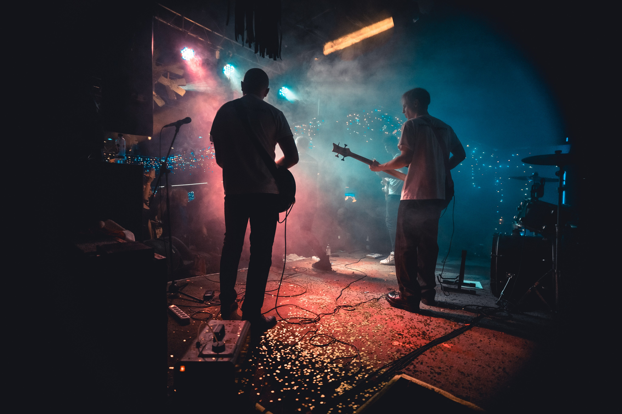 Ex-позиция. Рок-ёлка, клуб-галерея Эрмитаж. 21.12.2024. Фотограф Регина Крикунова г. Красноярск