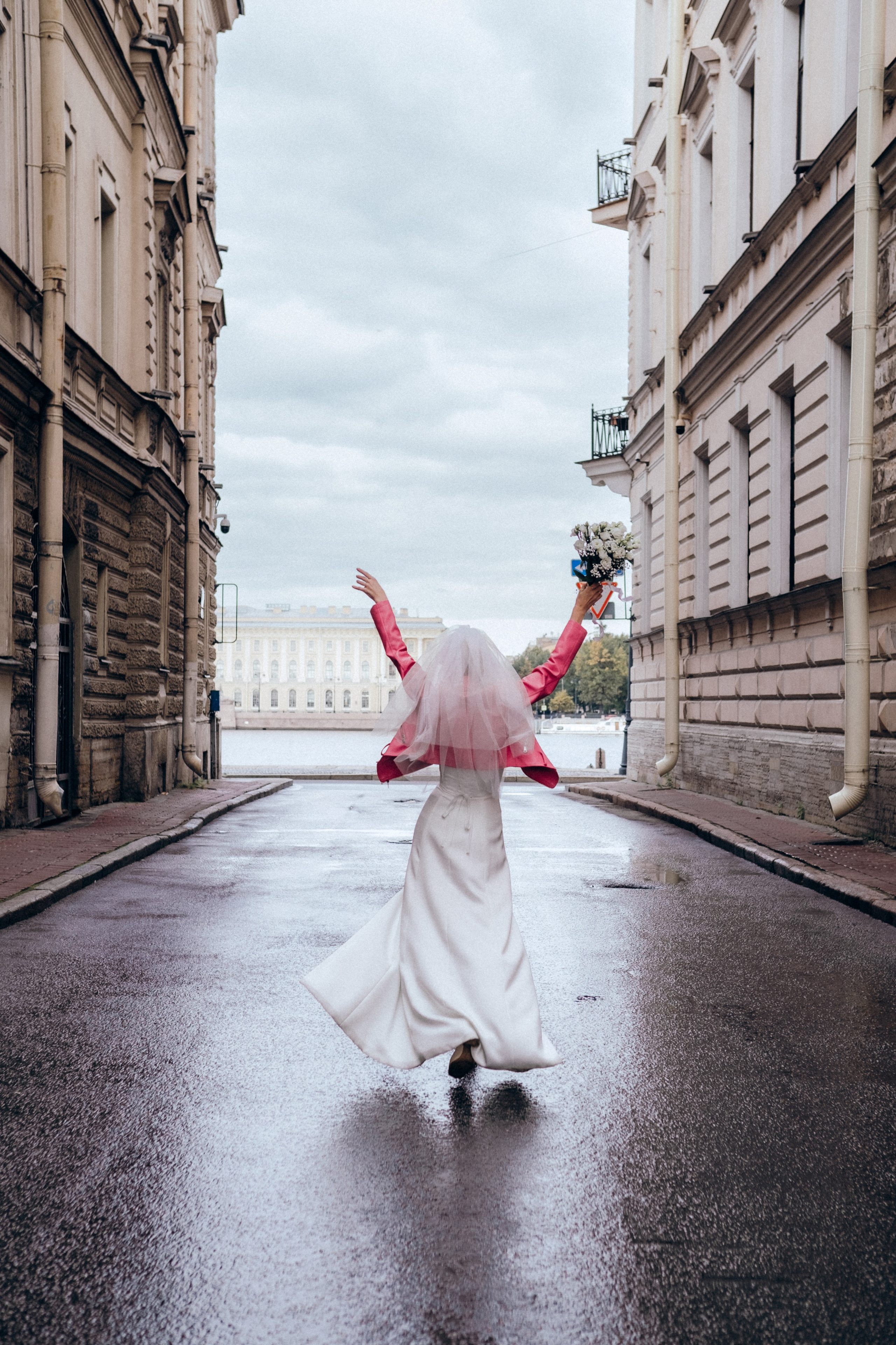 Дворец Бракосочетания № 1(дневная) +прогулка. Фотограф в Санкт-Петербурге Кристина Брянская