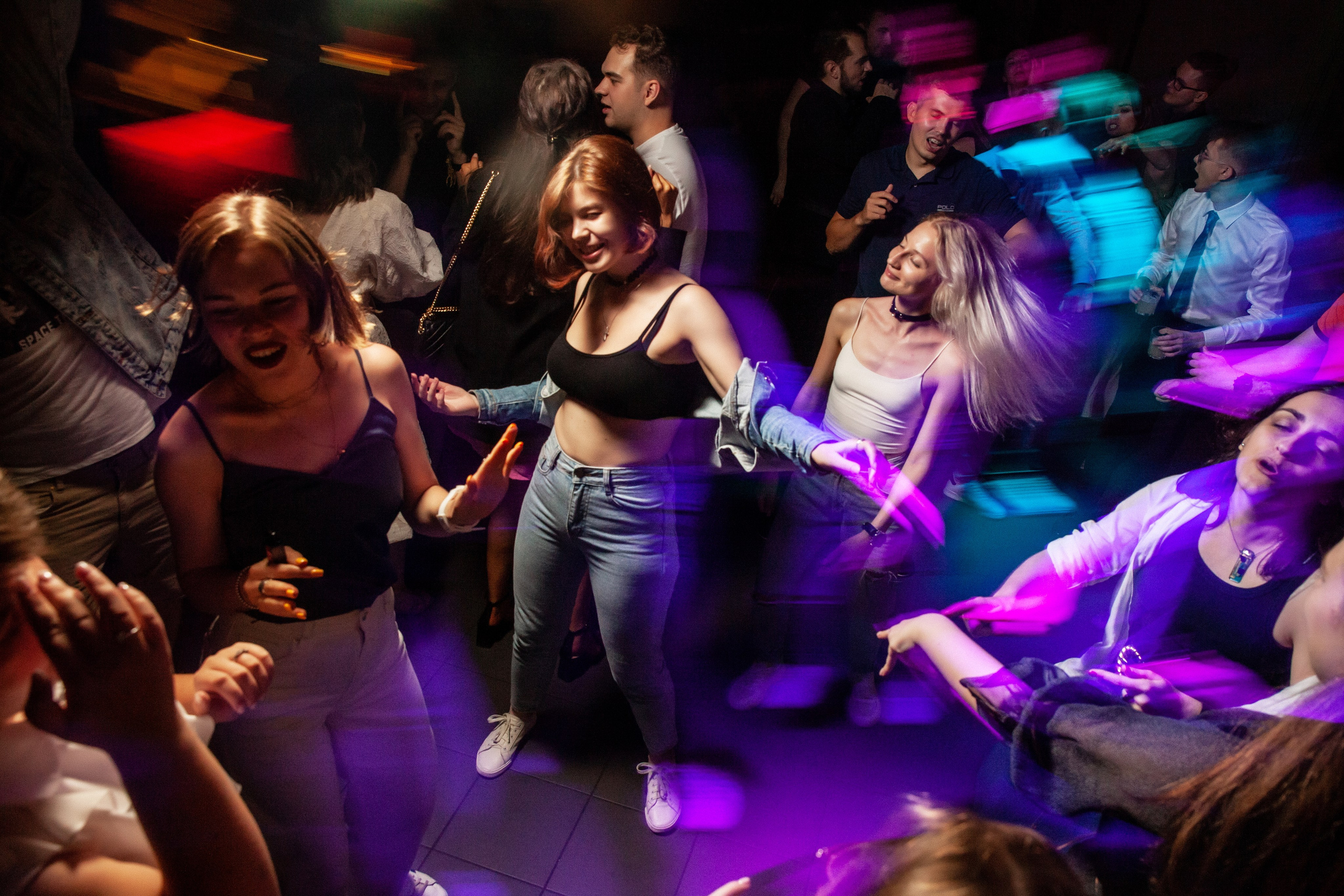 Клубный фотограф в Москве и МО. Фотограф в Москве Максим Быков