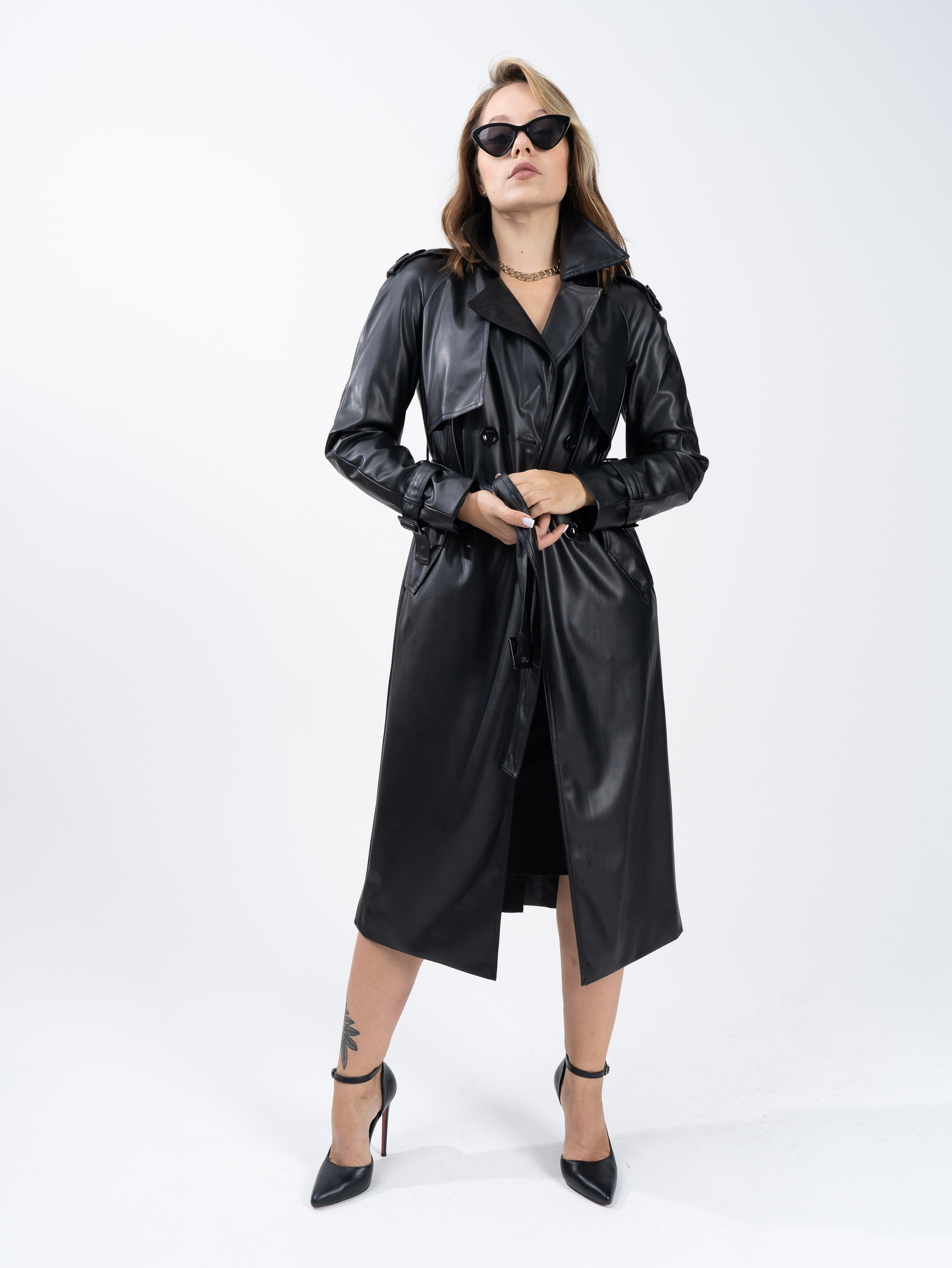 Девушки. Фото для маркетплейс