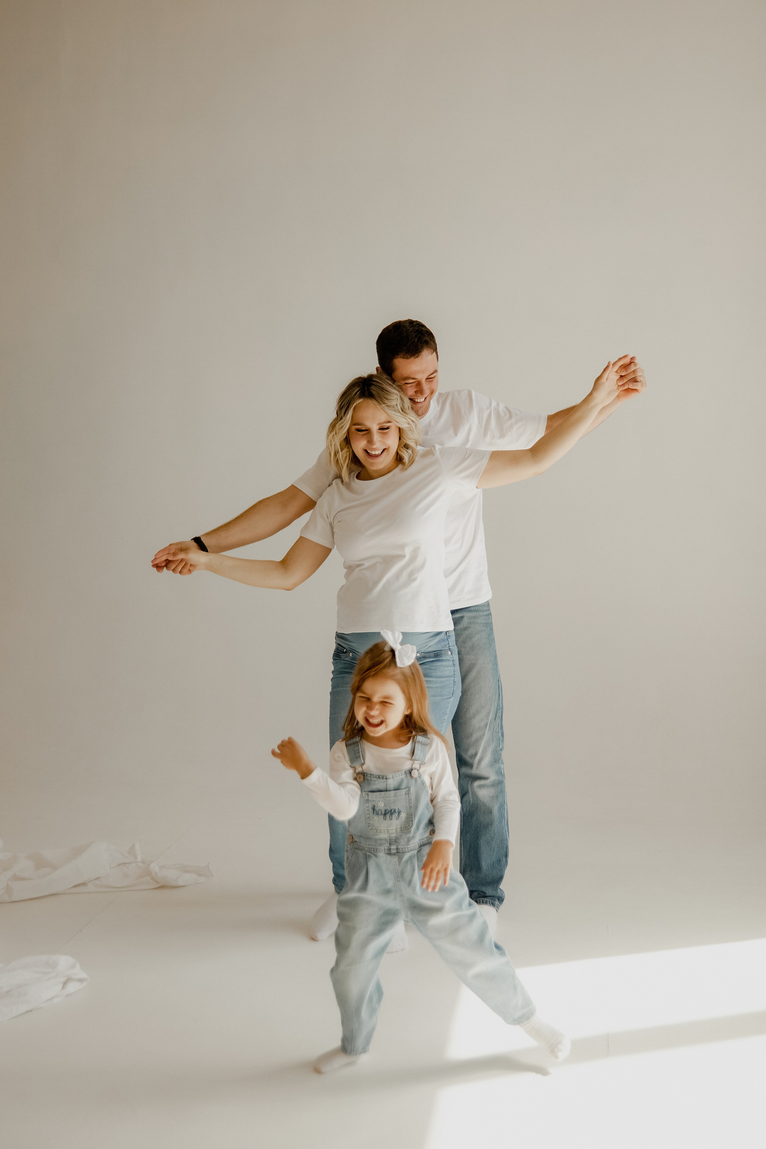 Женя Даша Софи. Фотограф Валерия Крахмалева