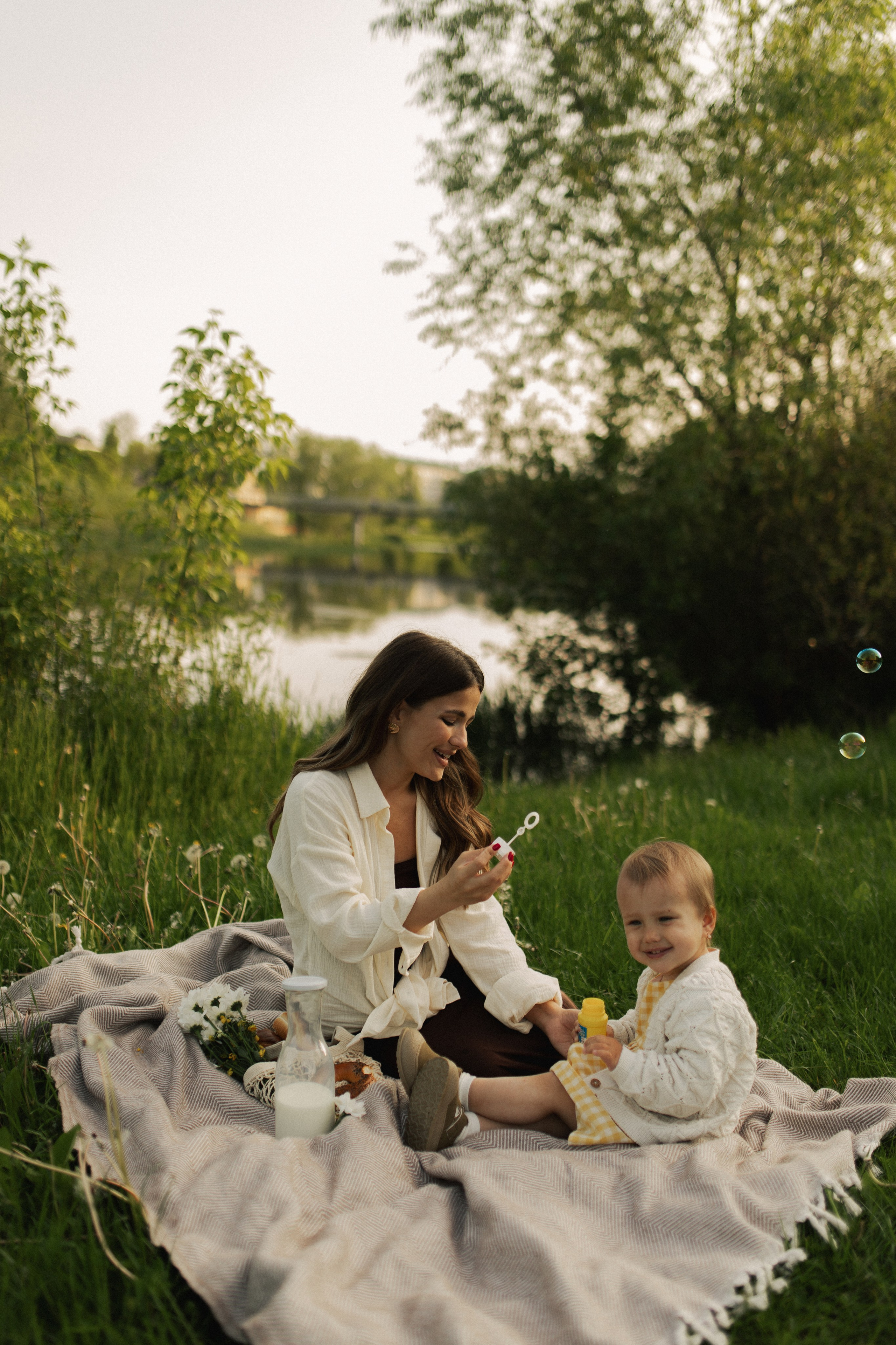 Лола и Софи. Главная