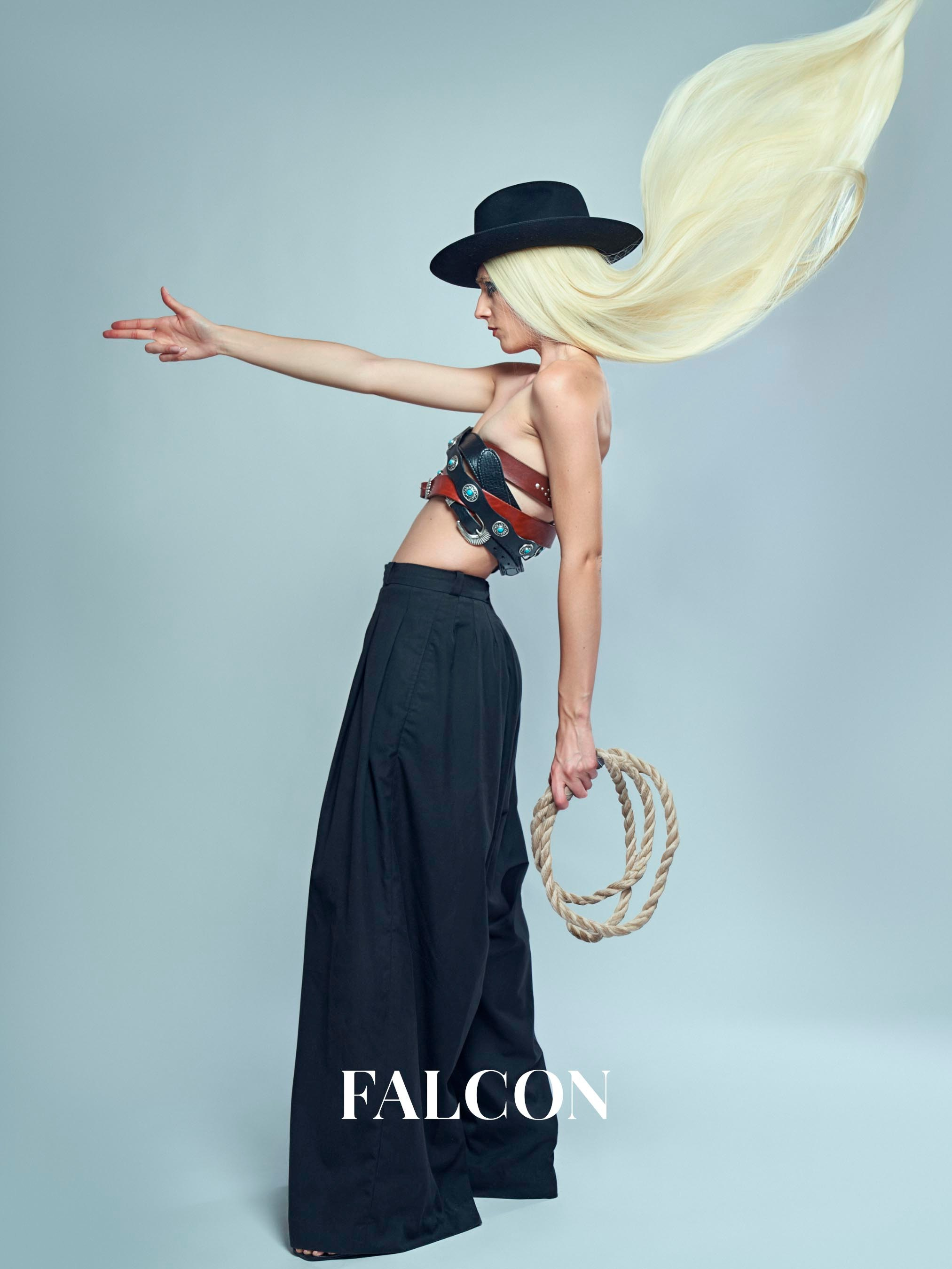 Falcon. Fashion Photographer in Milan