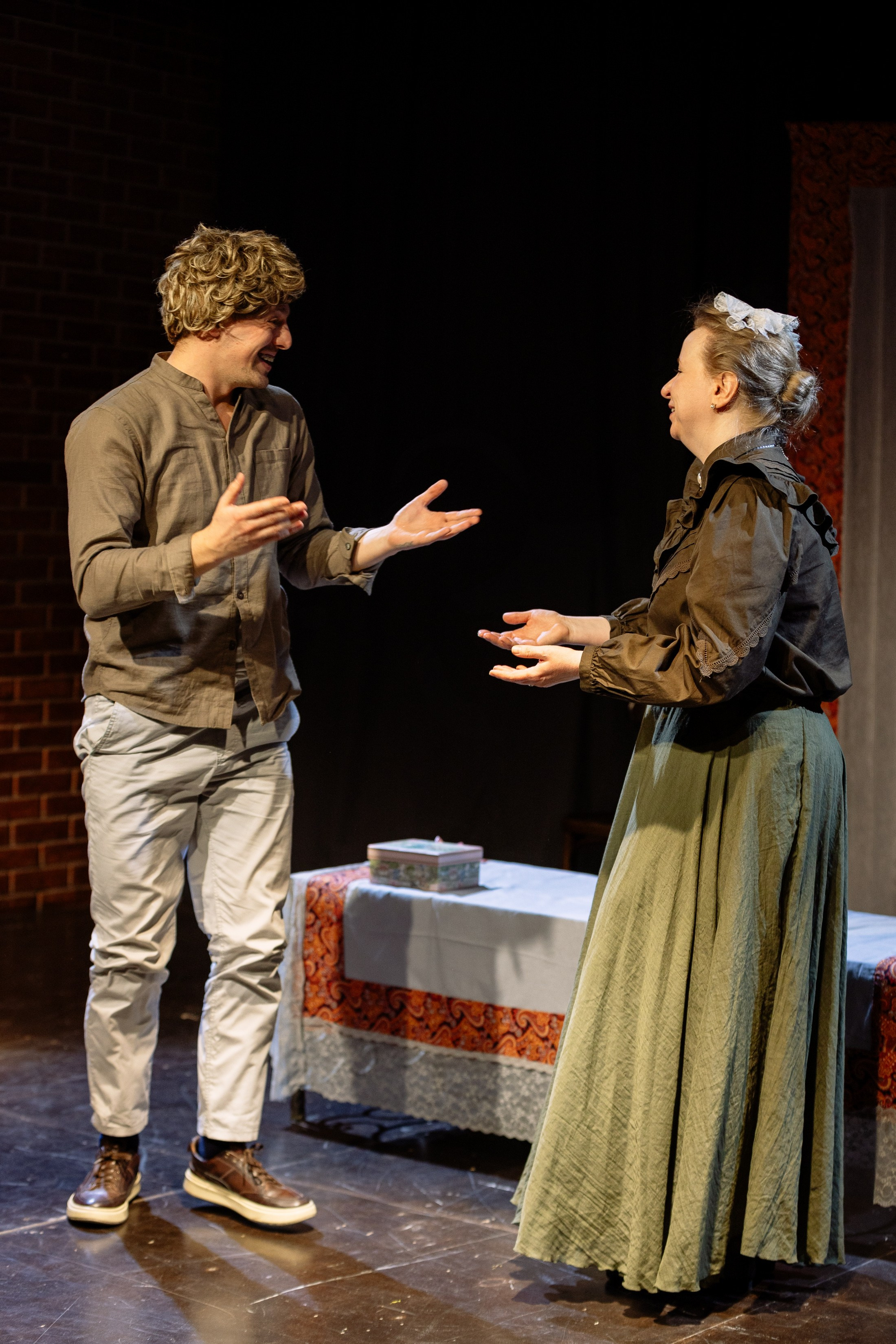 Театр Арт-Авеню _ Женитьба Бальзаминова. Фотограф Юлия Мальцева