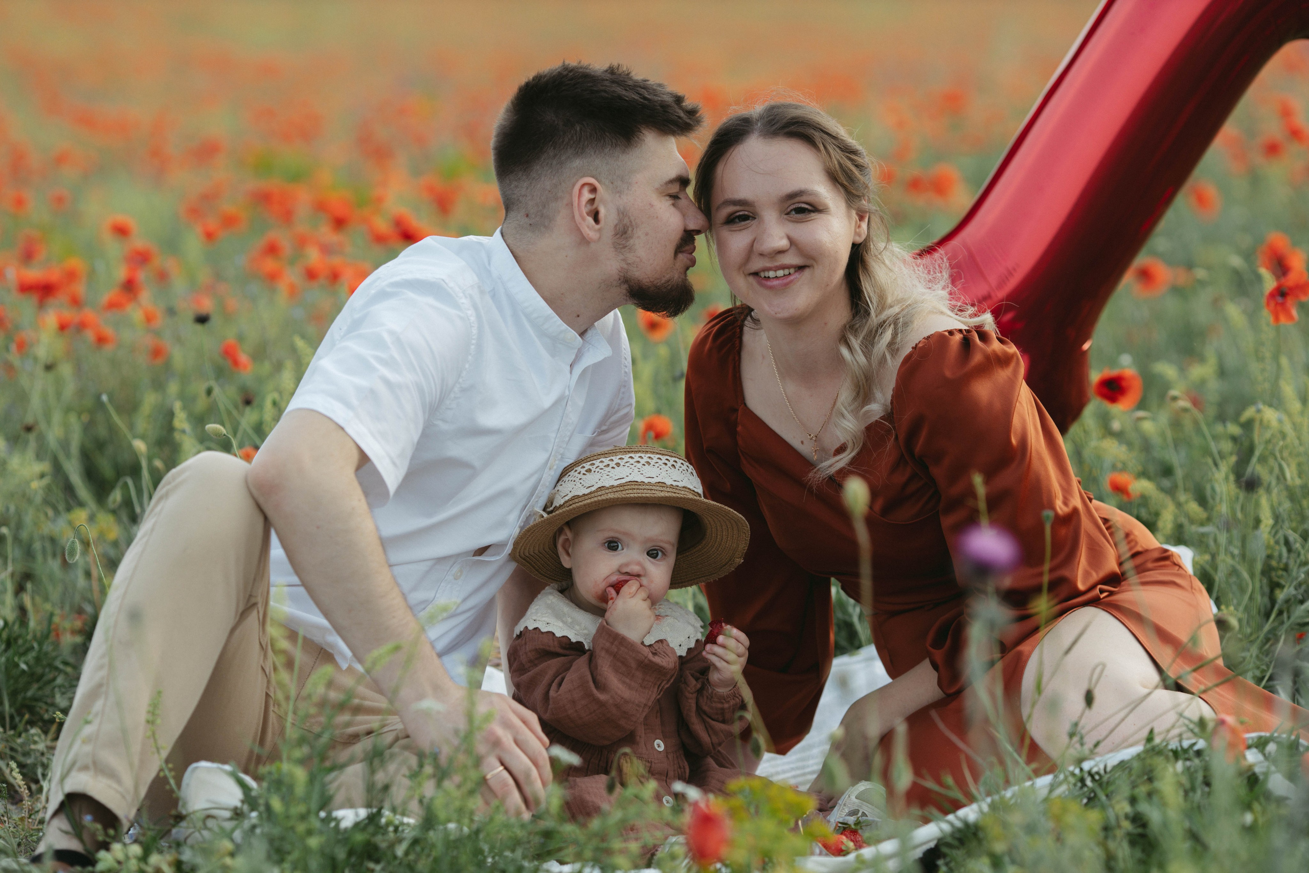 Годик на природе. Фотограф новорожденных и семей с детьми Севастополь