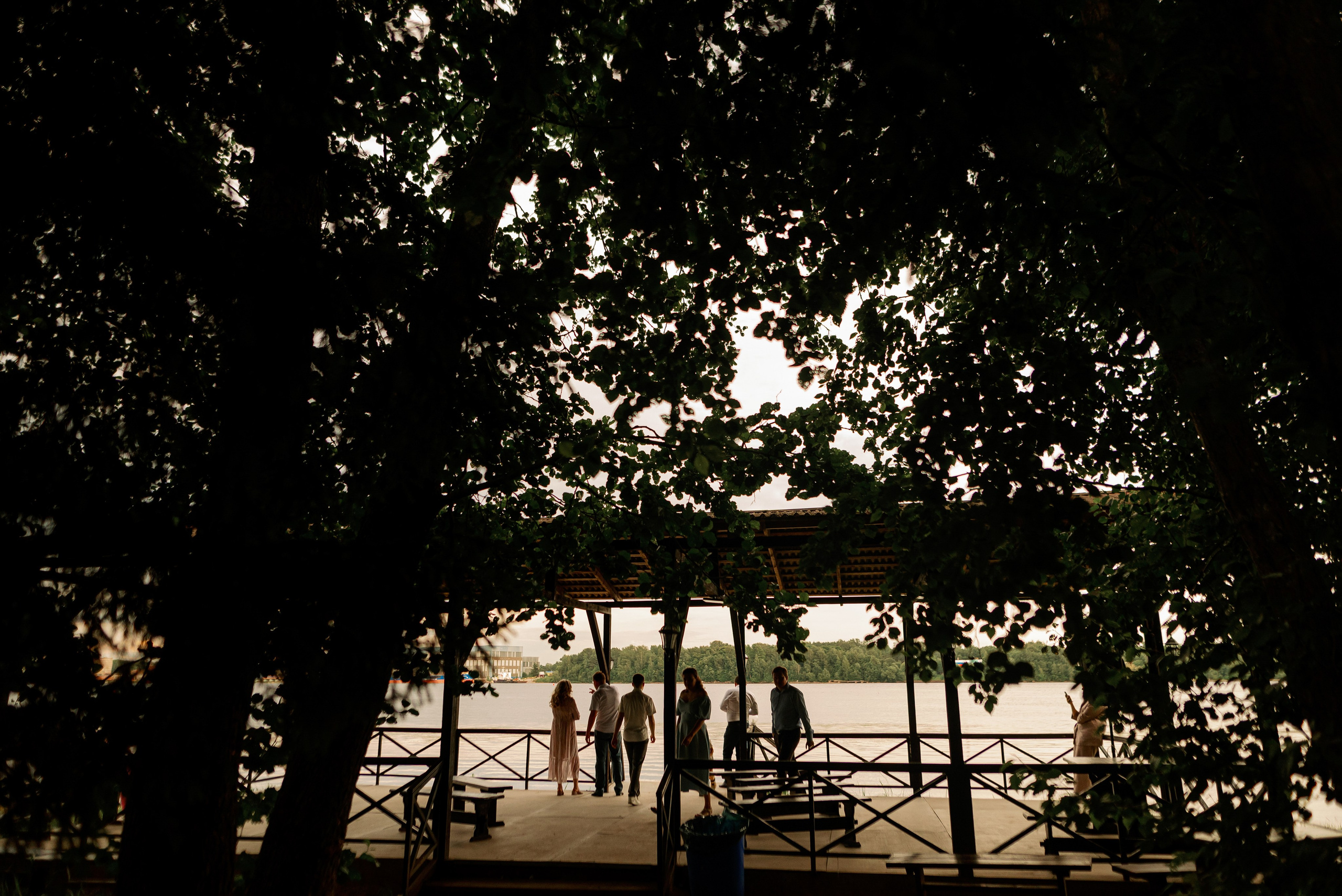 А у реки. Фотограф в Санкт-Петербурге Евгений Перевалов
