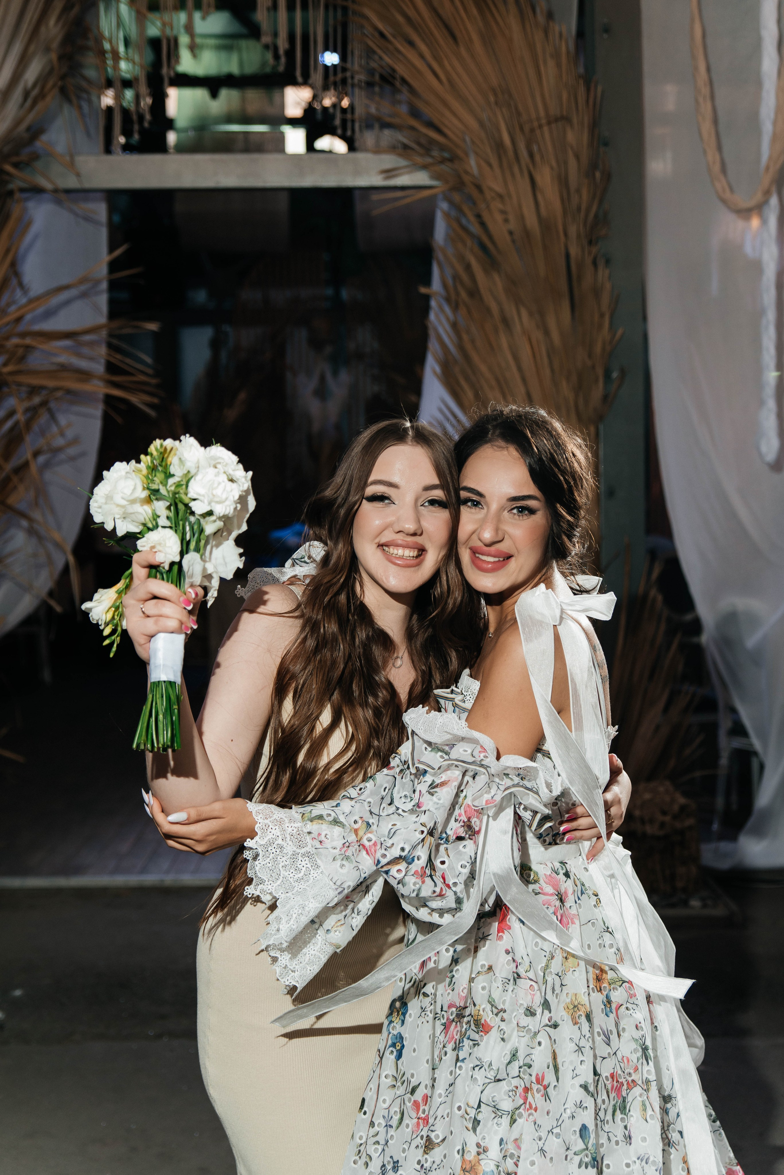 Вадим и София короткая версия свадебного дня. Меня зовут Александр Литвинчук и я свадебный фотограф в Саратове