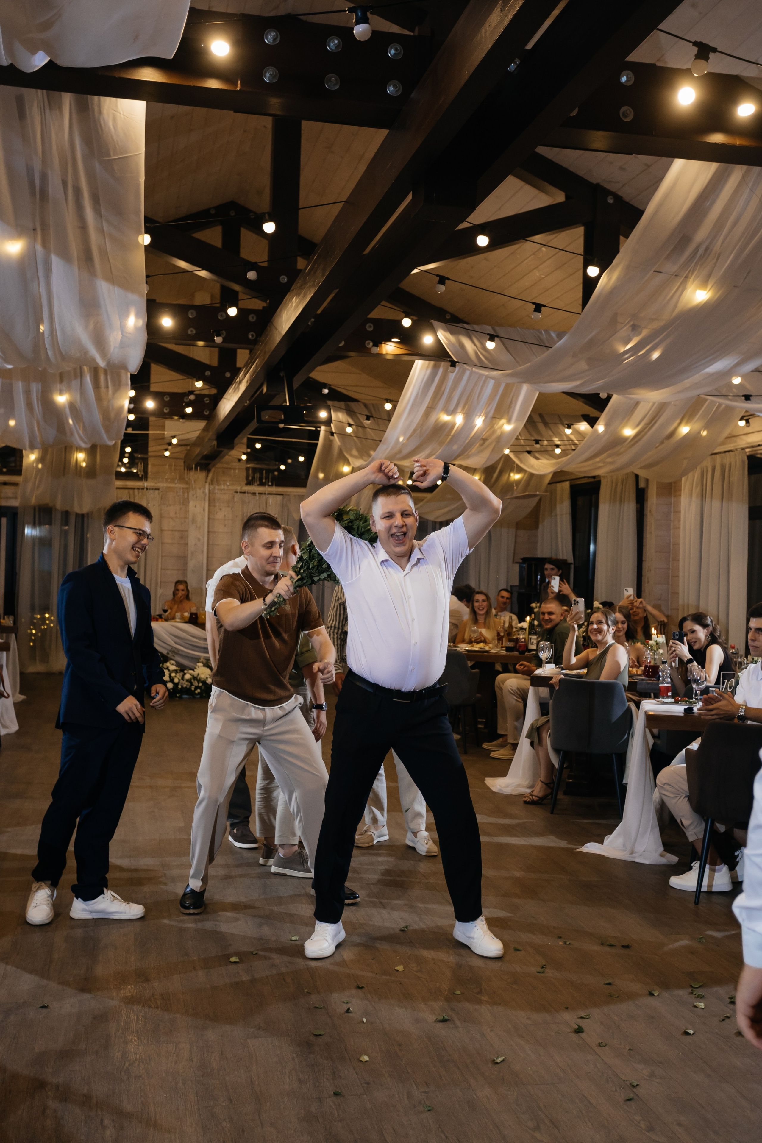 Любовь выше гор. История Насти и Дениса. Свадебный и семейный фотограф Рассказова Виктория