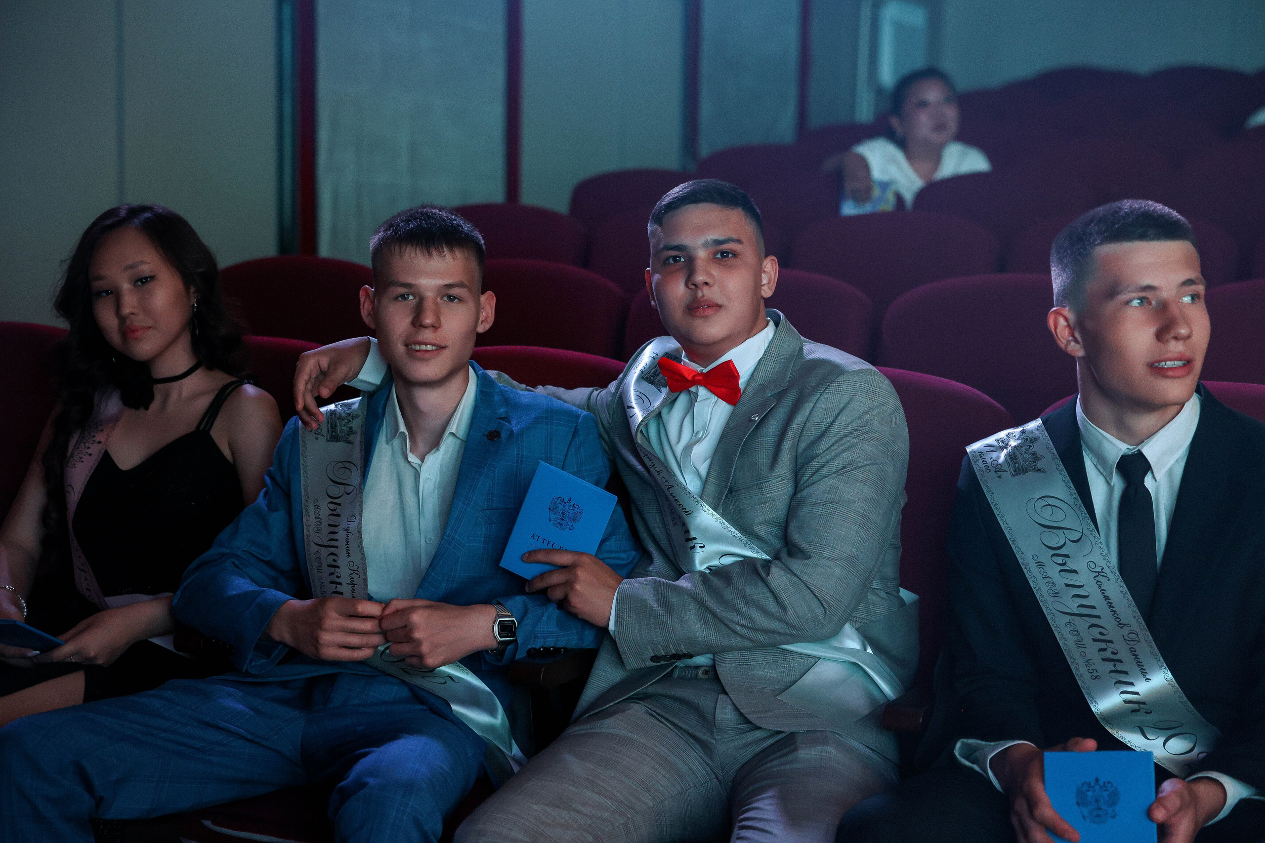 Вручение аттестатов 2025 |№ 58. Свадебный и Школьный фотограф Улан-Удэ Бурятия Джулия Топоева Выпускные альбомы Фотограф на мероприятие