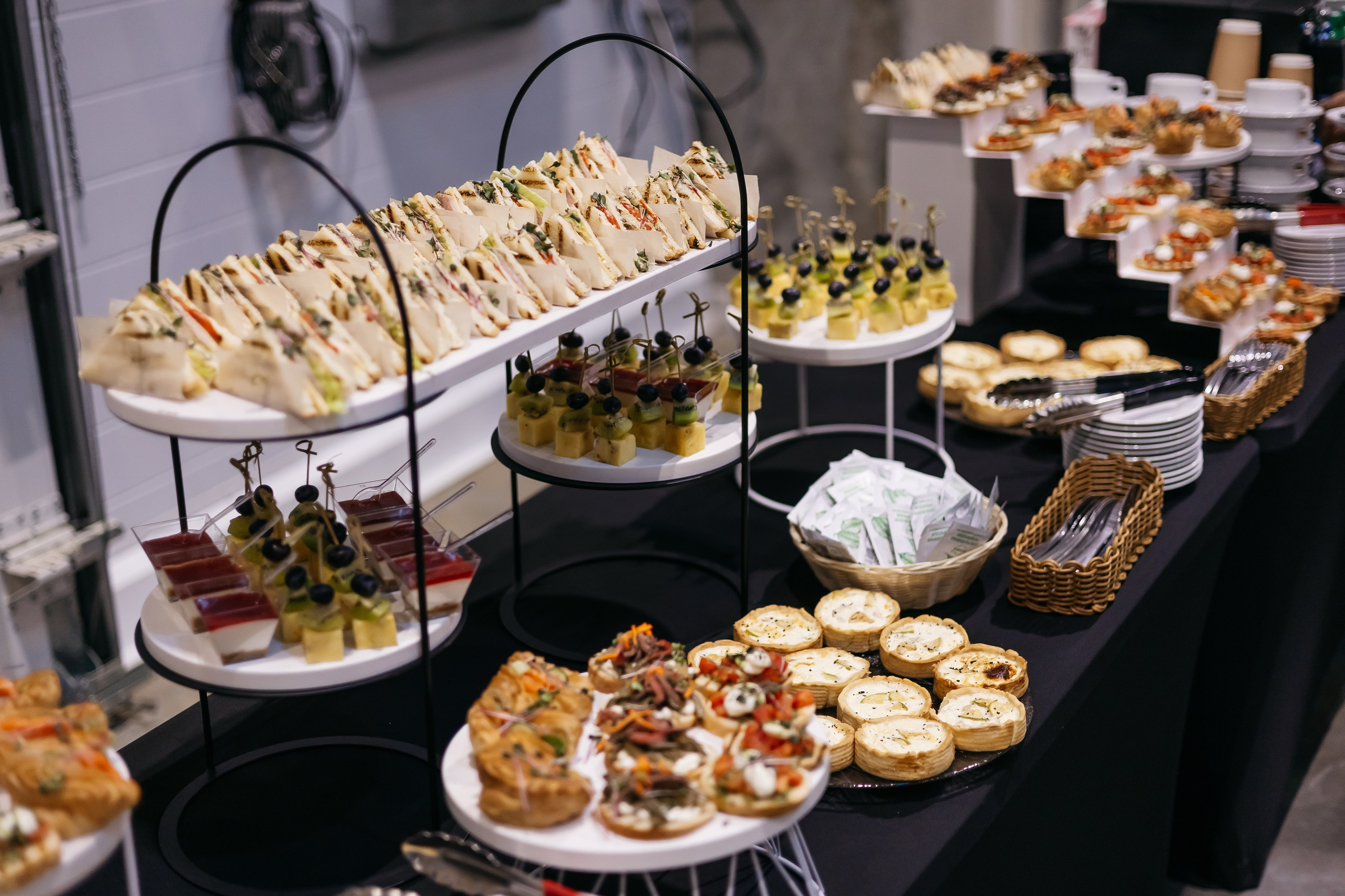 Открытие распределительного центра «Пятёрочки» и «Чижик» в городе Кемерово. Фотограф Кемерово | Сергей