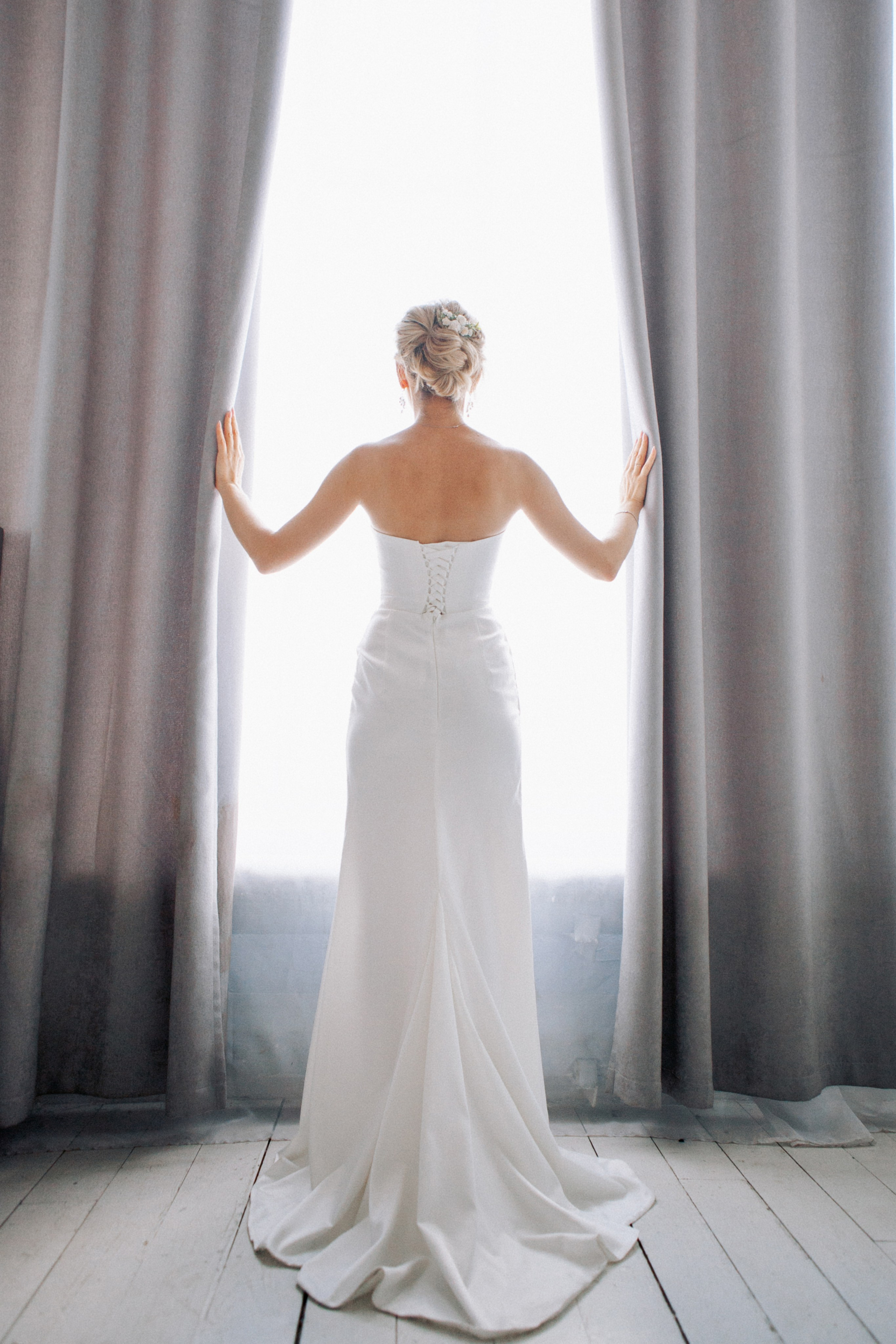 Утро невесты и фотосессия в гостинице radisson collection hotel moscow бывшая гостиница украина. Фотограф Ольга Ефремова