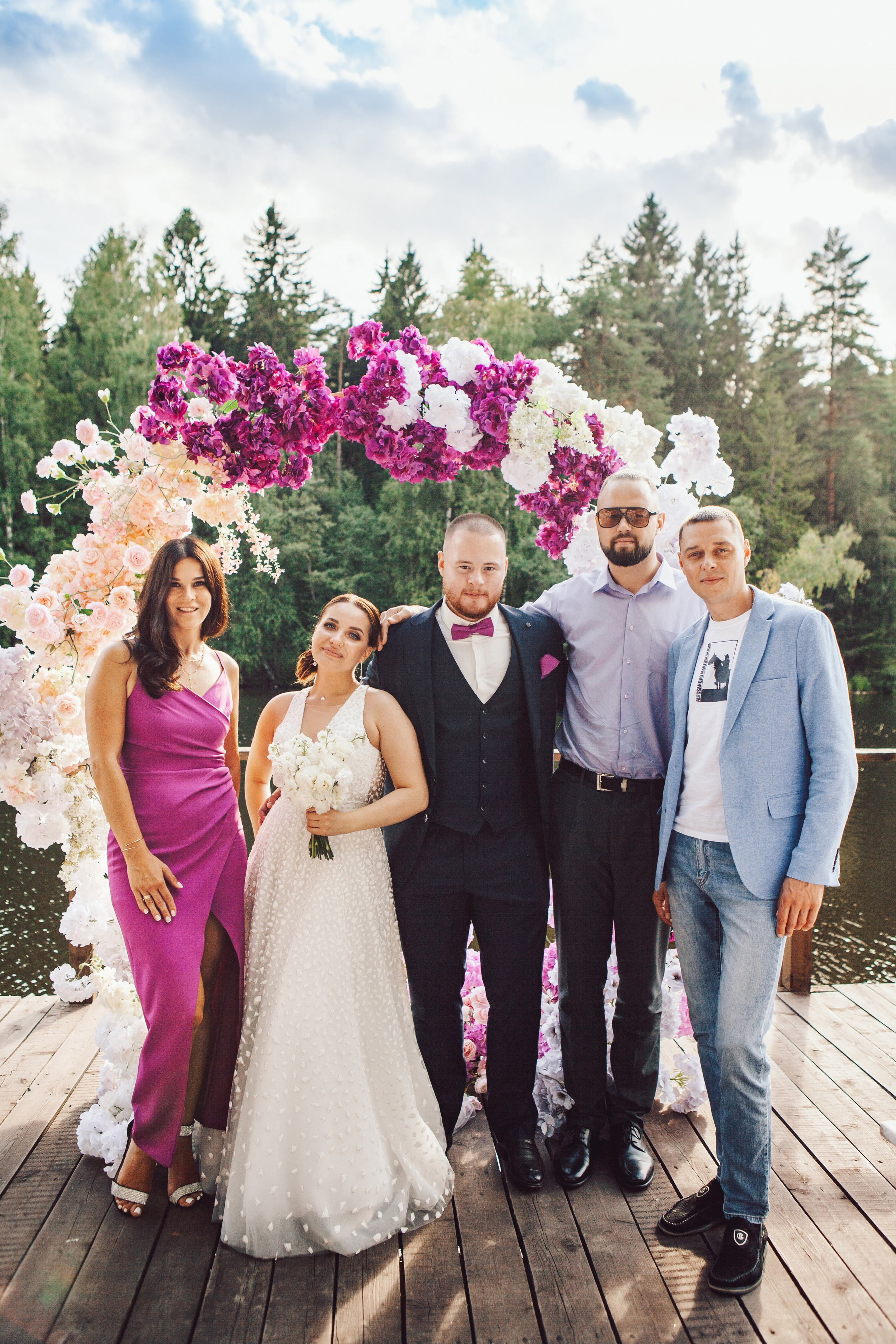 Свадебная фотосессия в отеле hartwell hotel и на патриарших прудах. Фотограф Ольга Ефремова