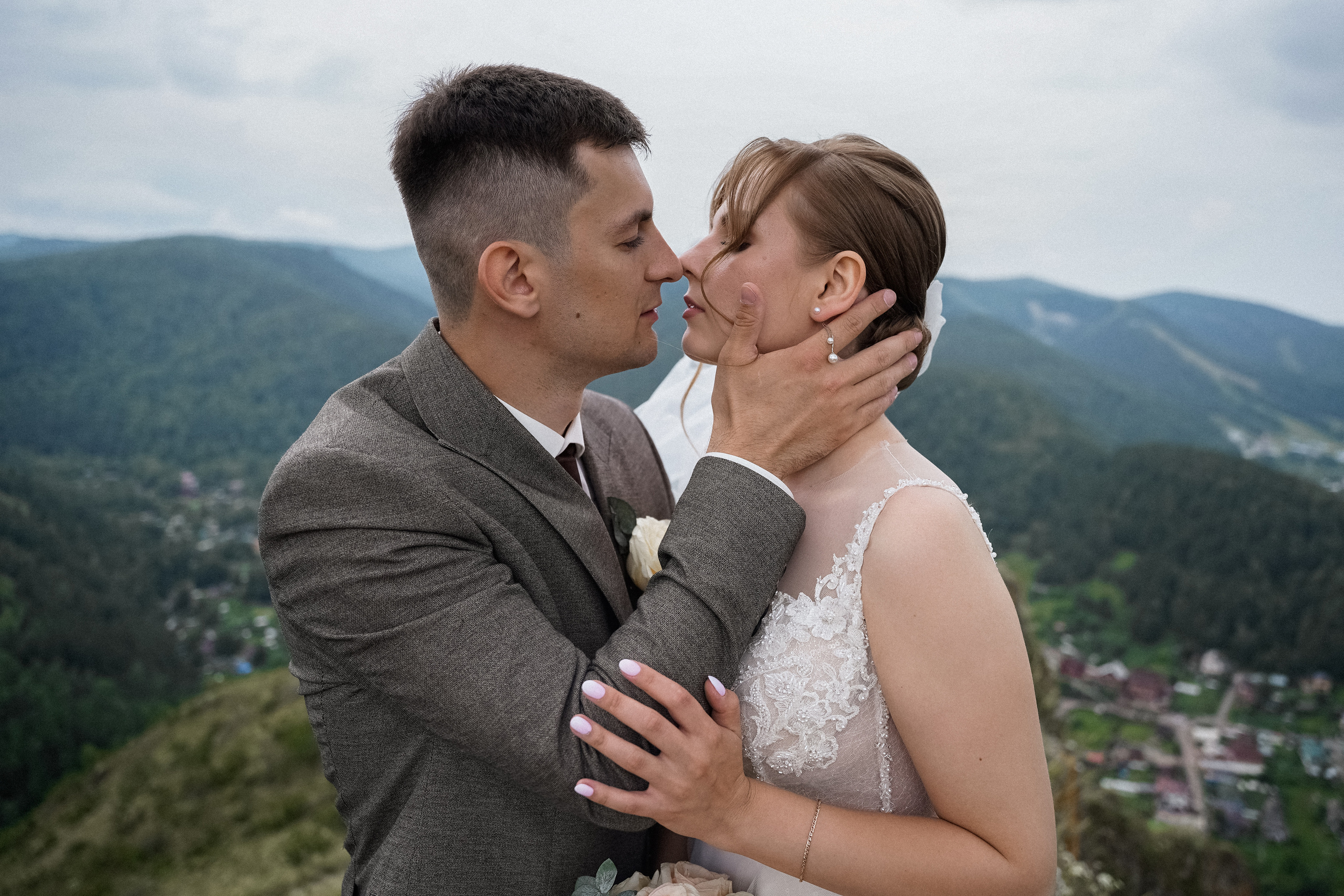 Фотограф на свадьбу в Геленджике. VISUAL ARTIST · KRONGAUZ ANASTASIA