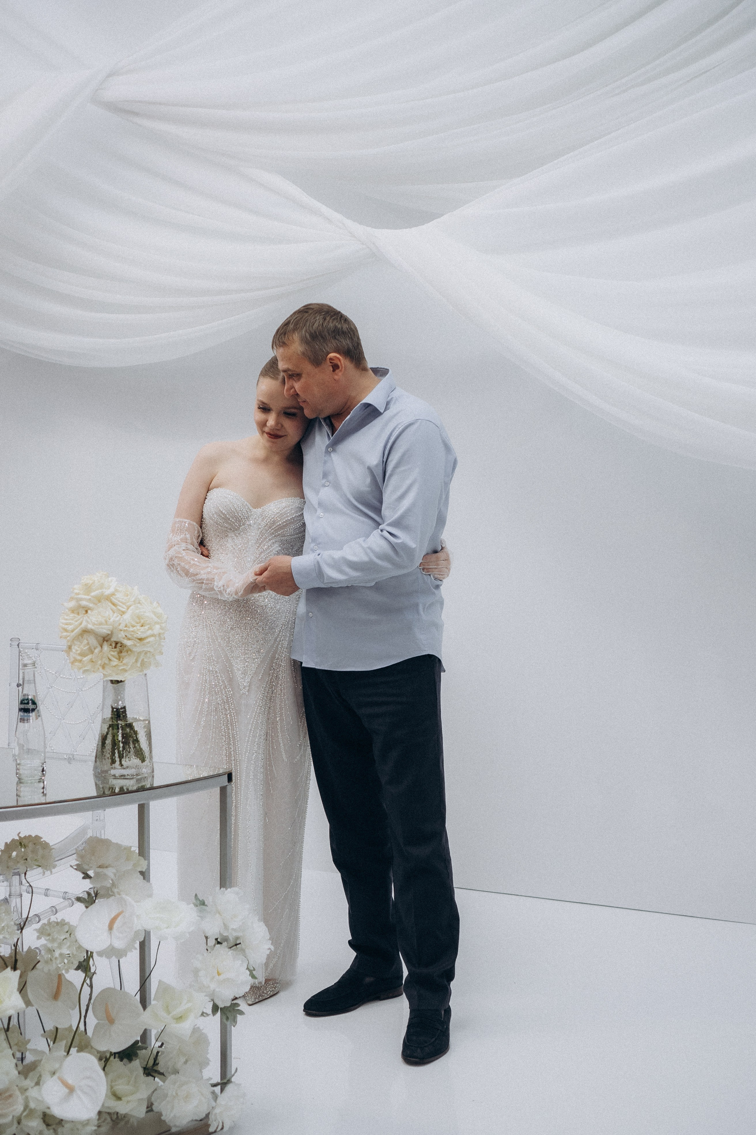 СВАДЕБНАЯ СЬЕМКА СБОРОВ В ОТЕЛЕ И ВЫЕЗД НА ЦЕРЕМОНИЮ (СНЯТО В СИБИРЕ В НИЖНЕВАРТОВСКЕ). Профессиональный фотограф, Санкт-Петербург — Виктория Богомолова