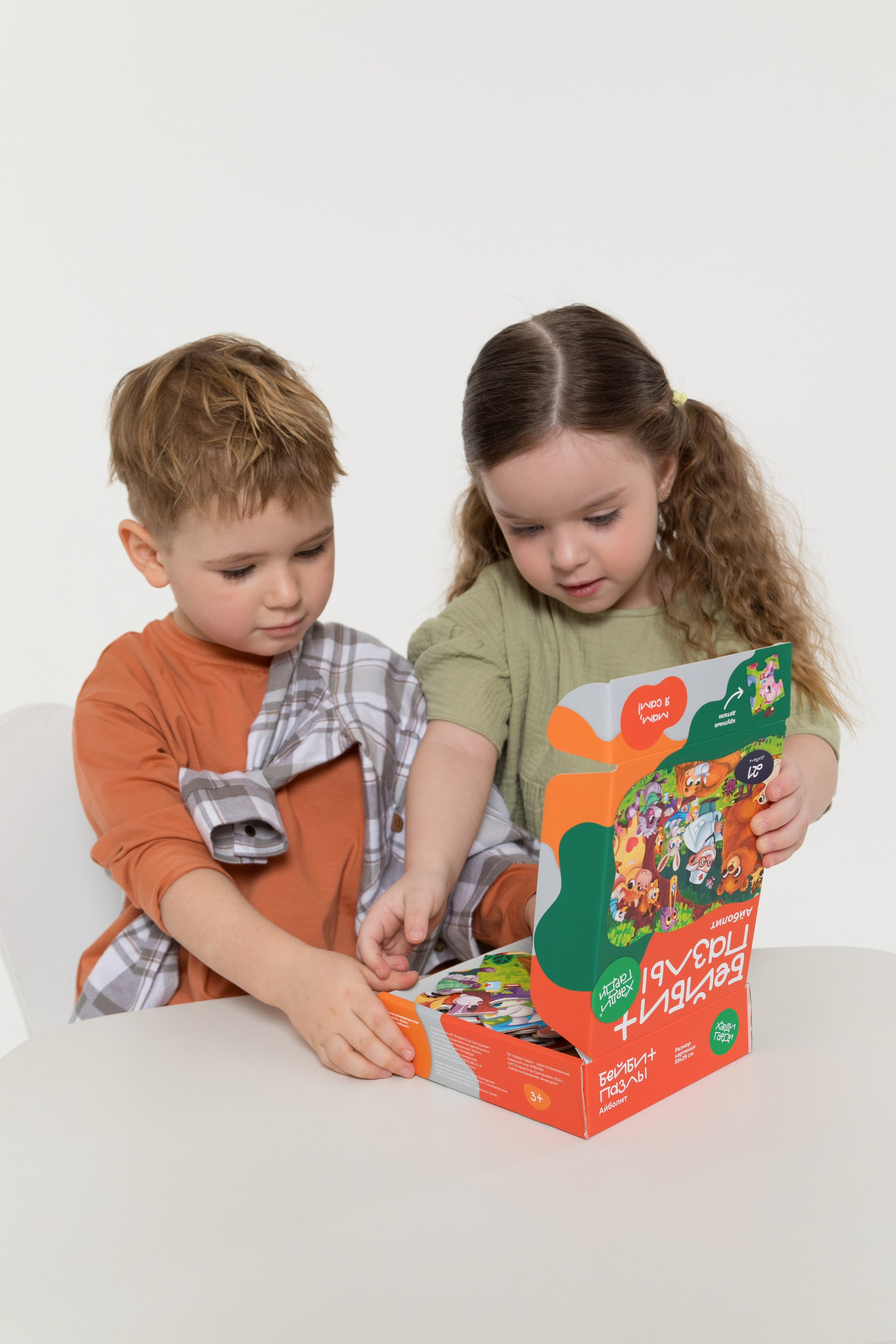 Имиджевая и каталожная съёмка для бренда детских пазлов. Детский и контент фотограф Надя Волкова Санкт-Петербург