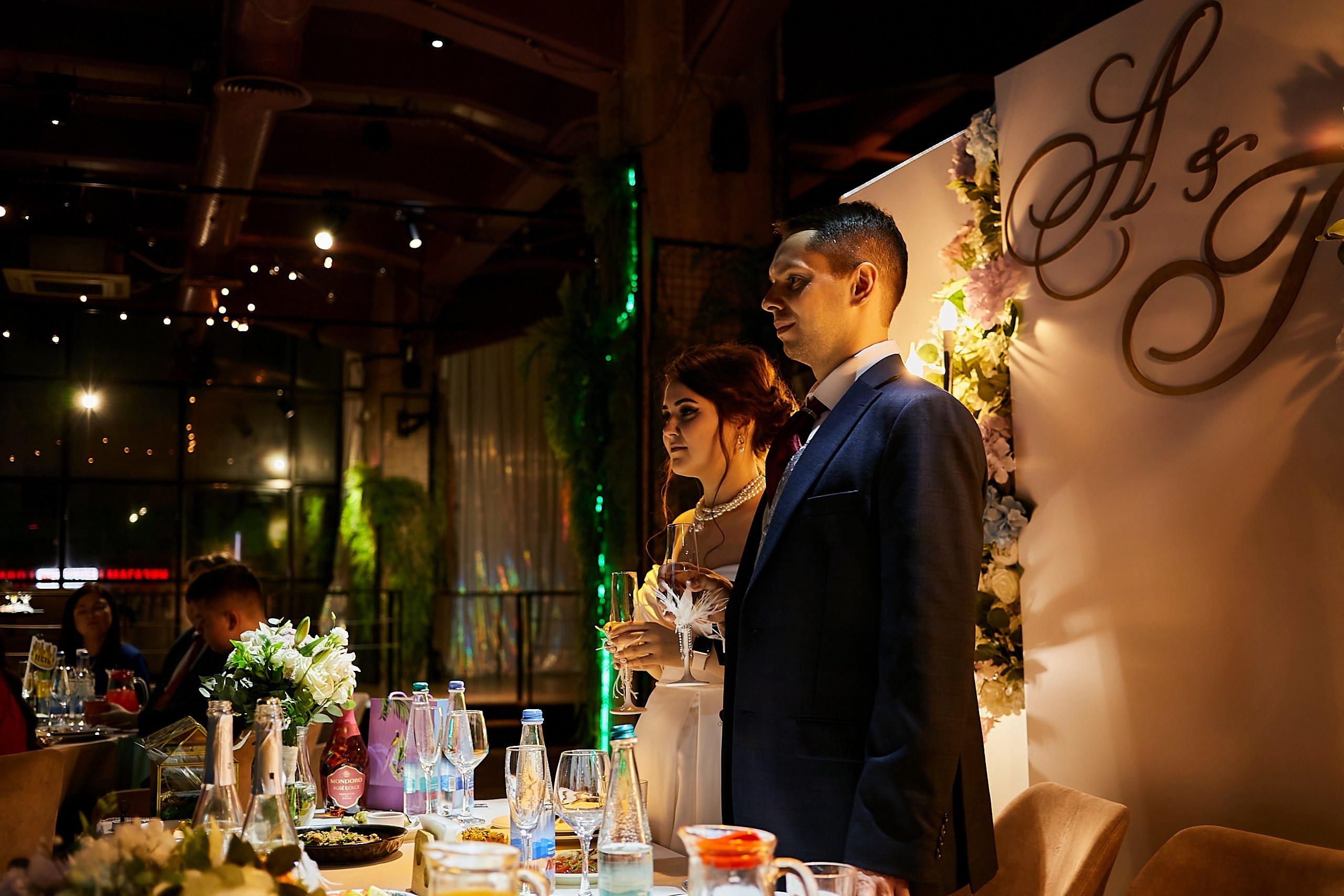 Антон & Гульназ. Фотограф и Видеограф в Москве. Олег Корушев