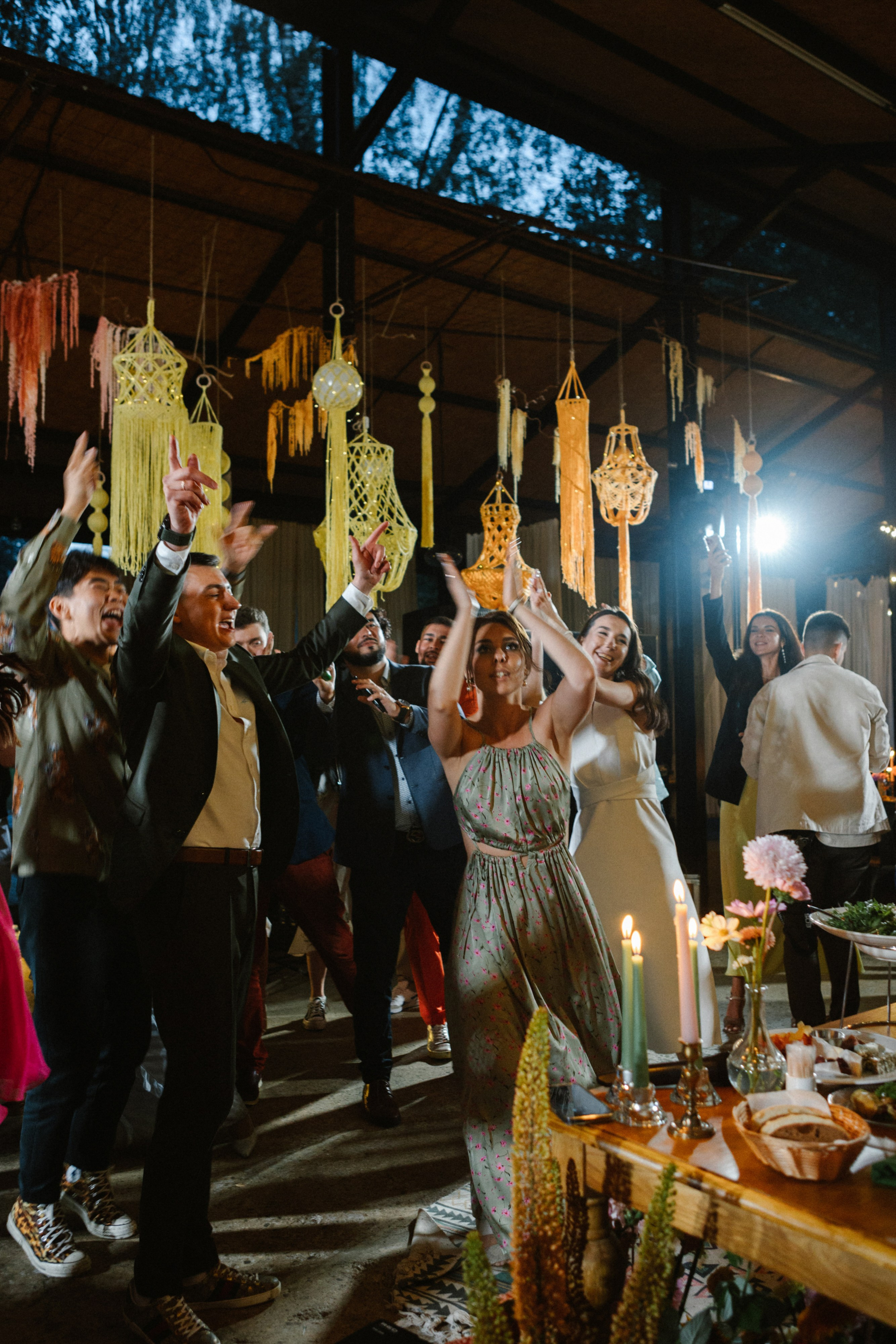 Аня и Сева. Эстетичный свадебный репортаж в любом городе страны