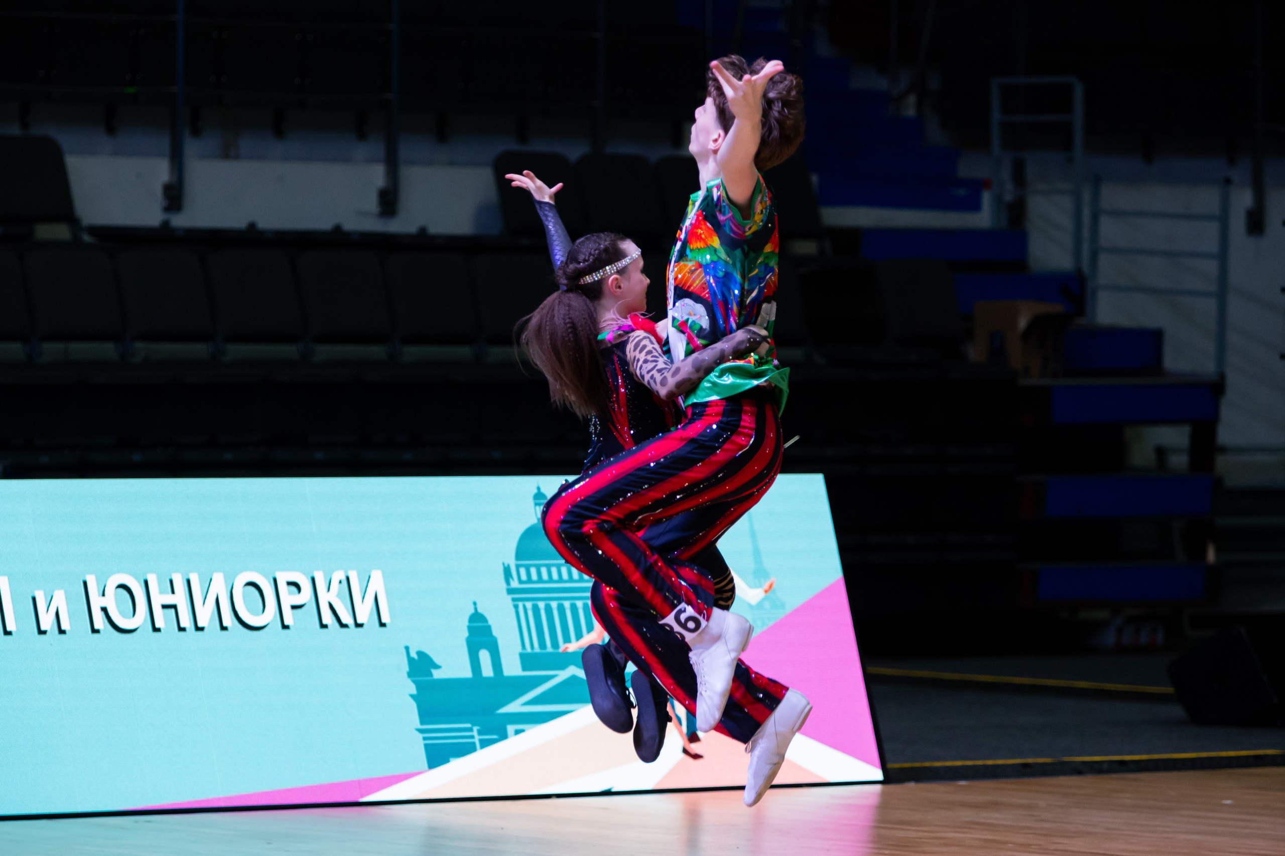 Акробатический рок-н-рол. Спортивная съемка Мария Царфати