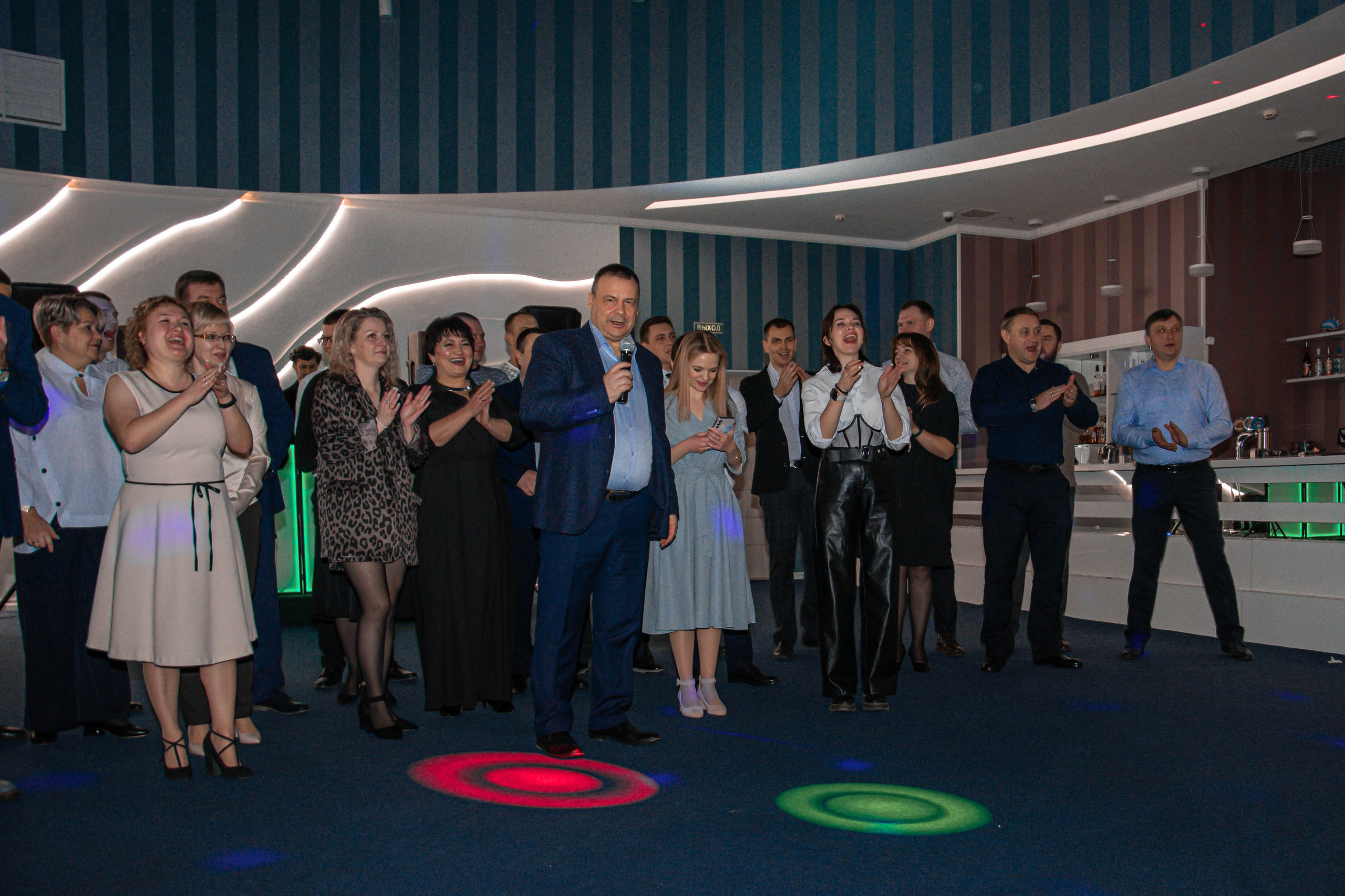 Корпоратив. Женский фотограф в Людиново и Киров