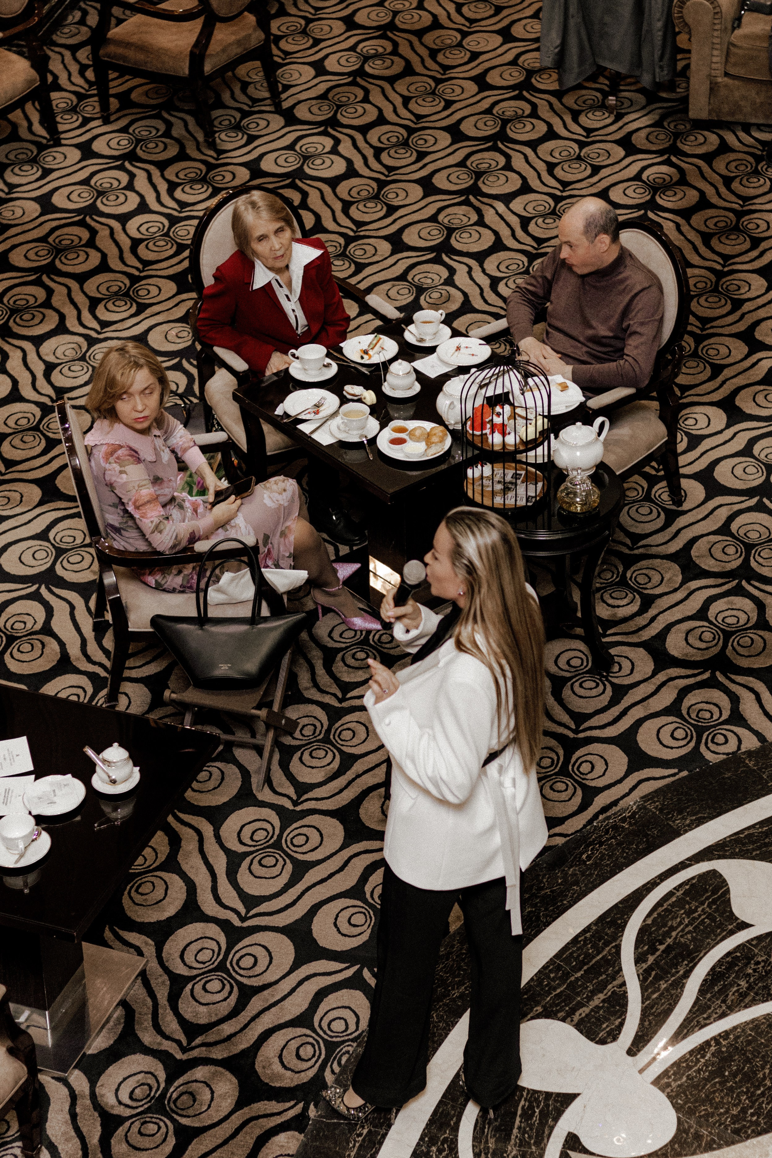 Чайная церемония «8 Марта». Свадебный/Портретный фотограф снимаю в Москве