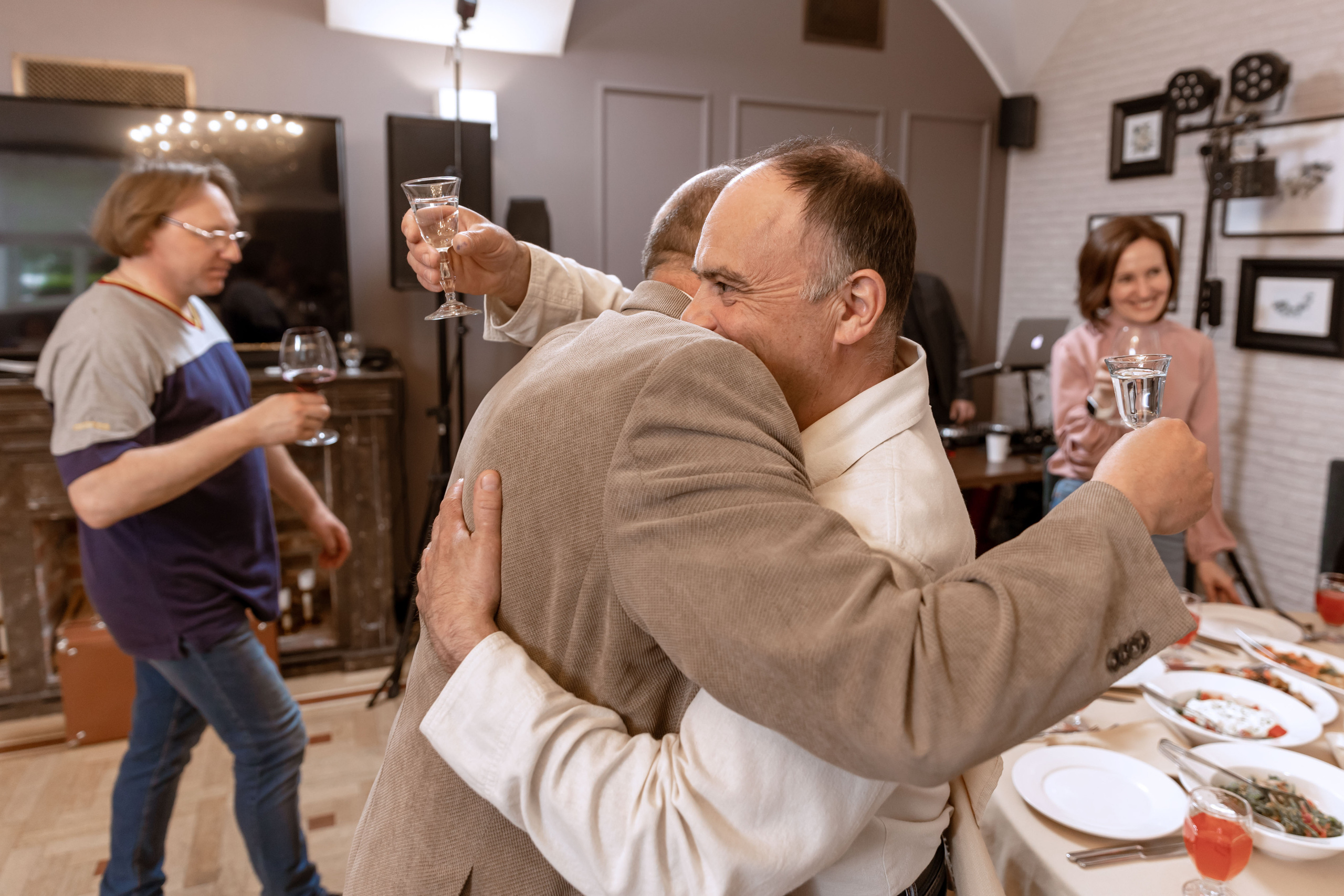 Фотограф на юбилей пригласить заказать. Фотограф на праздник, корпоратив, День Рождения и Юбилей в г. Санкт-Петербурге Алексей Анкушев