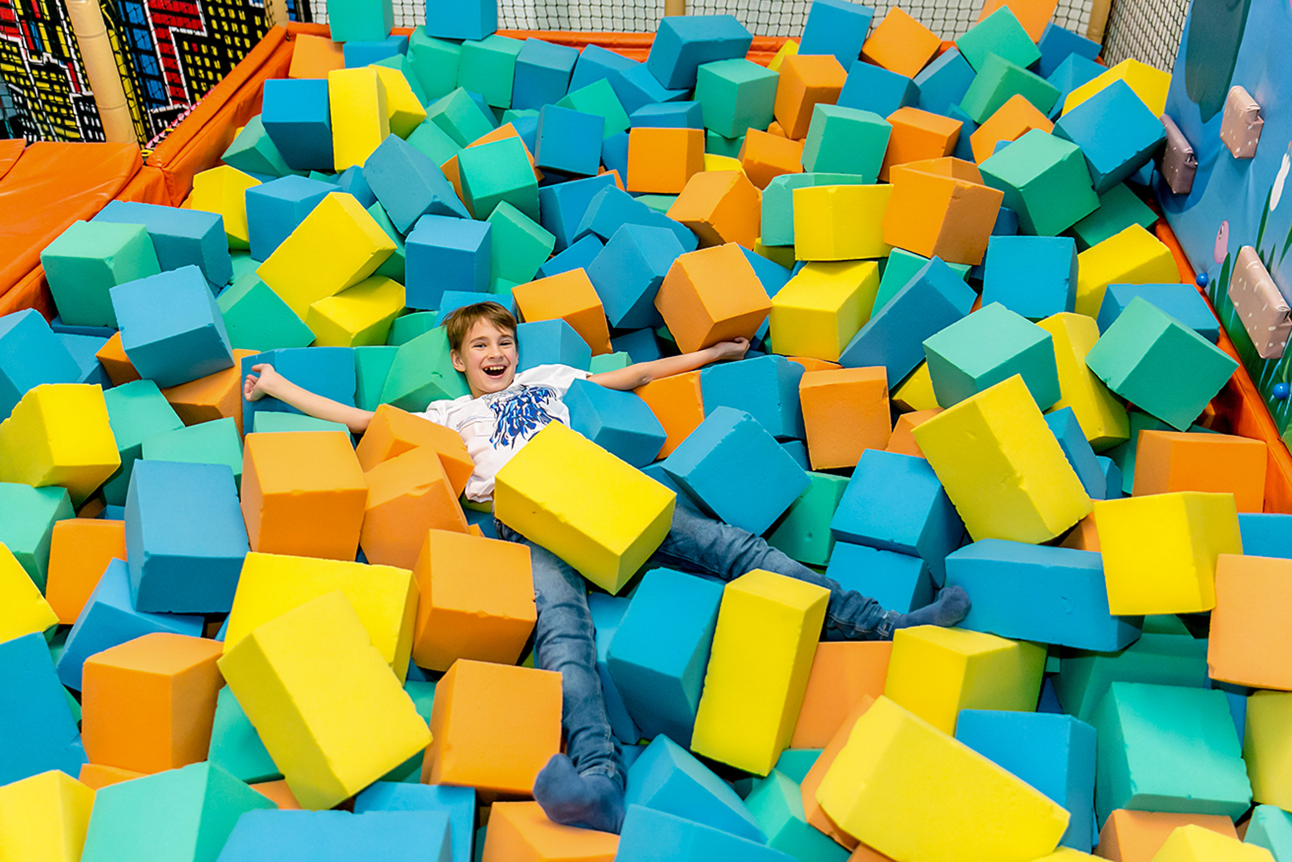 Фотосъёмка детских праздников в Санкт-Петербурге. Фотограф на праздник, корпоратив, День Рождения и Юбилей в г. Санкт-Петербурге Алексей Анкушев