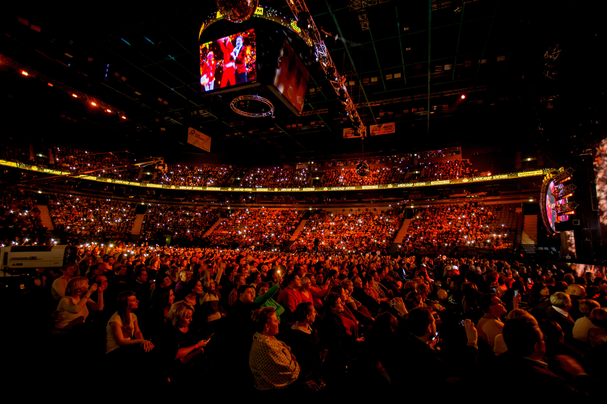 Фотосъёмка концерта Звёзды дорожного радио. Фотограф на праздник, корпоратив, День Рождения и Юбилей в г. Санкт-Петербурге Алексей Анкушев
