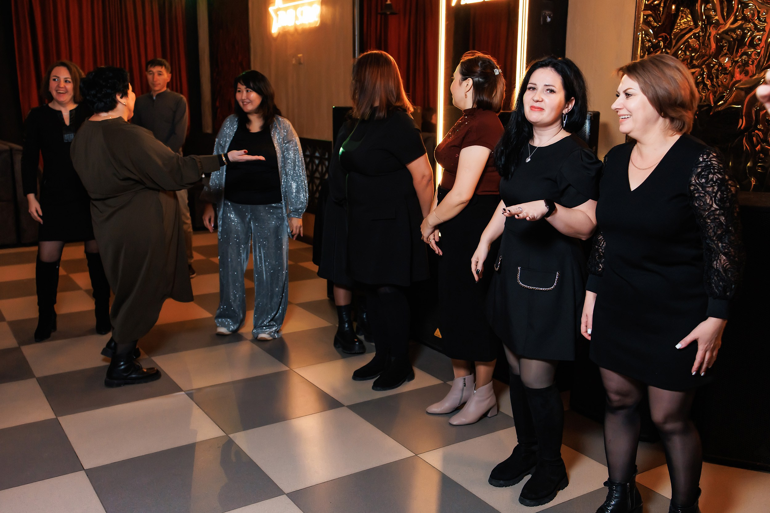 Two Star. Кипятком Павлодар