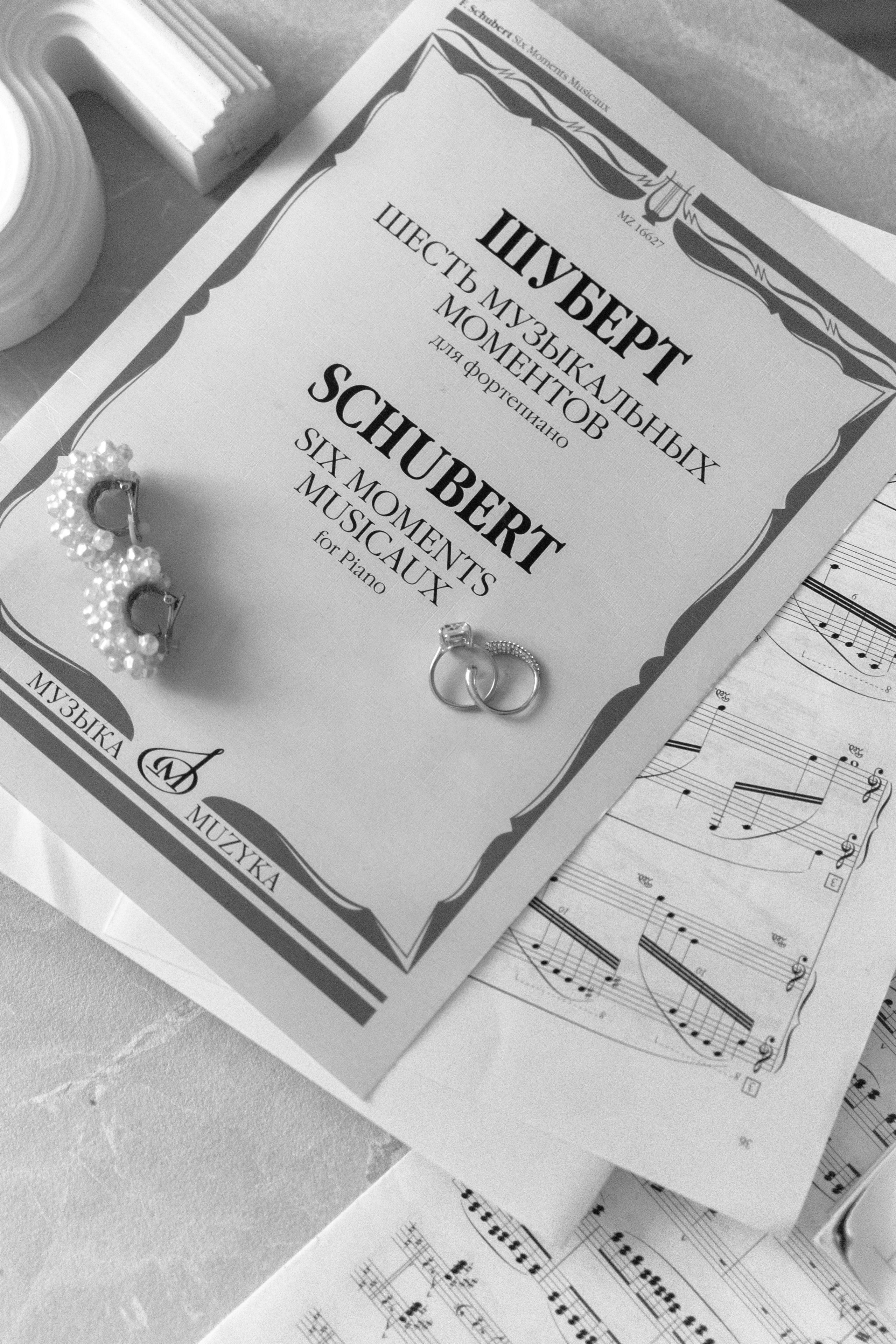 Сборы в апартаментах Тимофей & Наталья. Фотограф Москва|Комиссарова Наталья