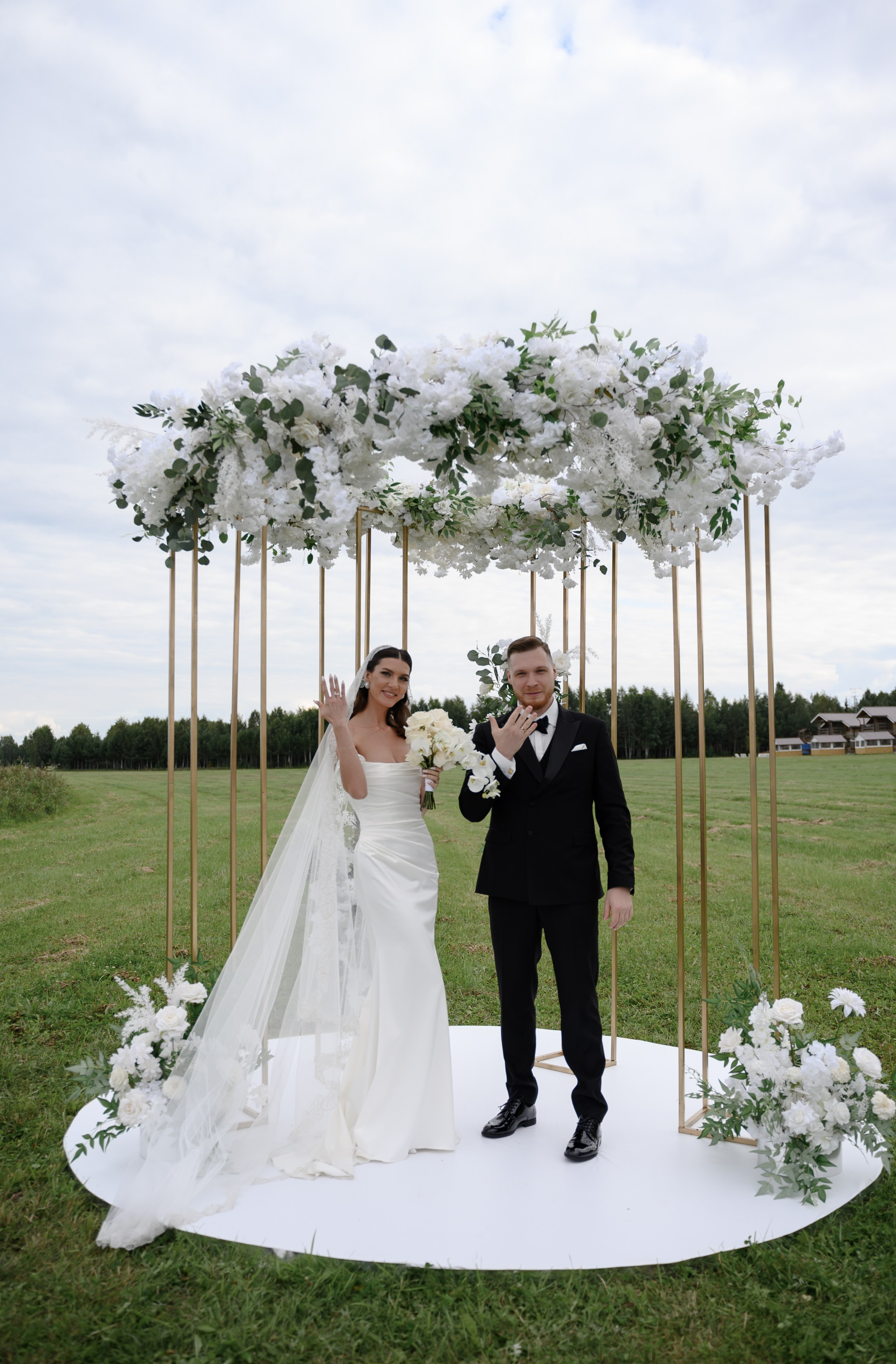 Женя & Марина, Загородная Свадьба на берегу озера. Свадебный фотограф Тюмень Анастасия Битная