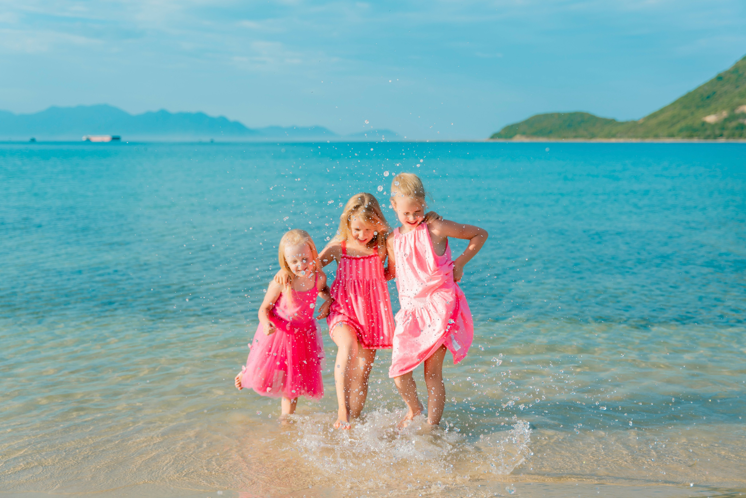 MARRIOTT. Family and Private Photoshoot in Nha Trang