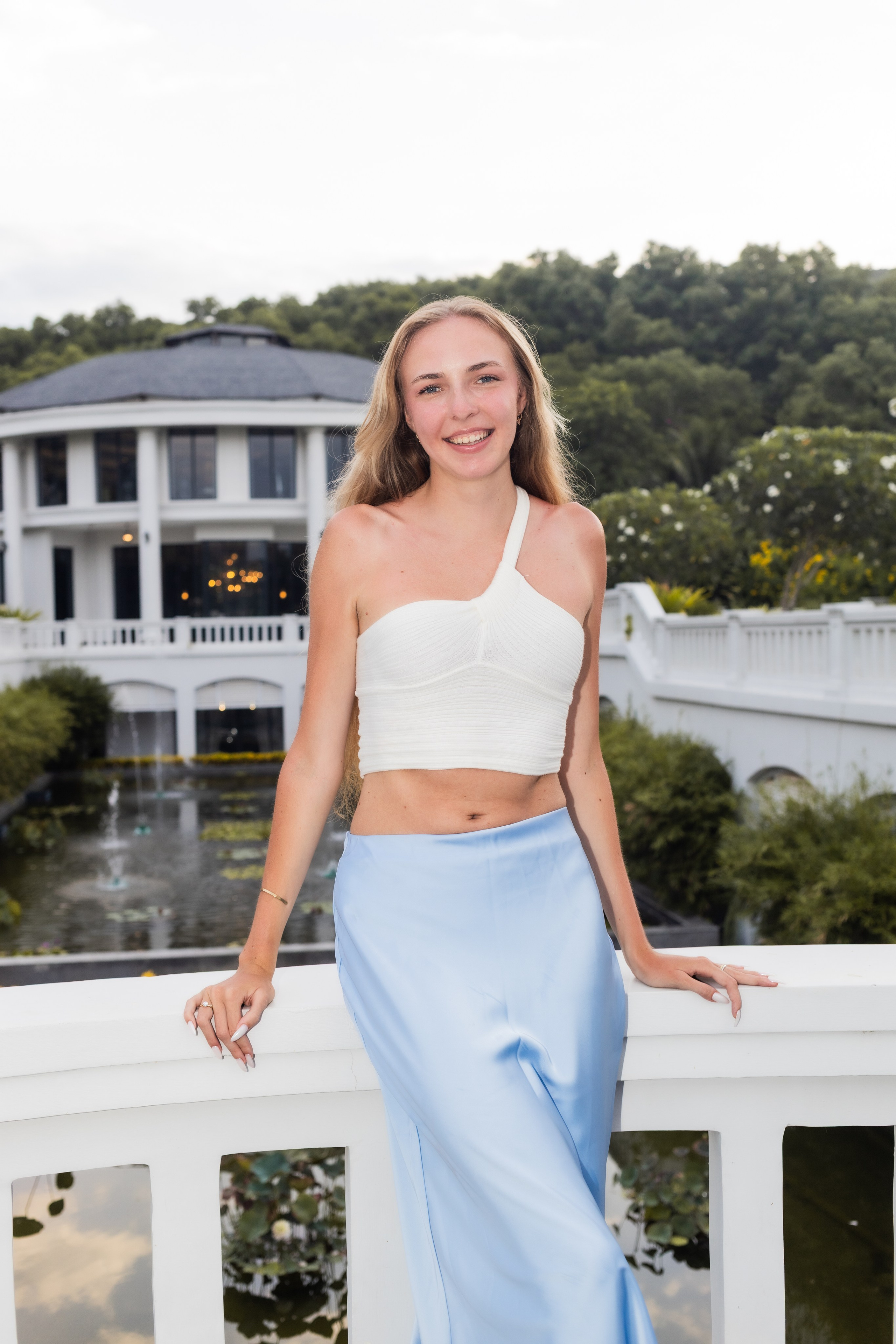 MARRIOTT. Family and Private Photoshoot in Nha Trang