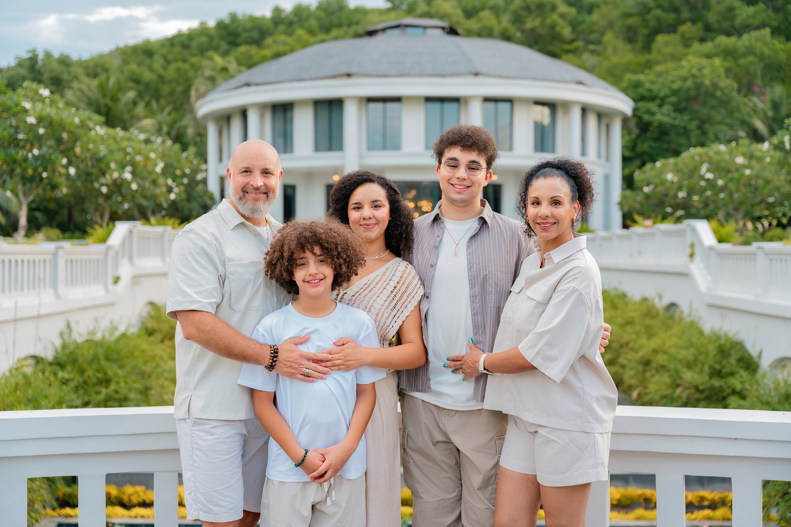MARRIOTT. Family and Private Photoshoot in Nha Trang