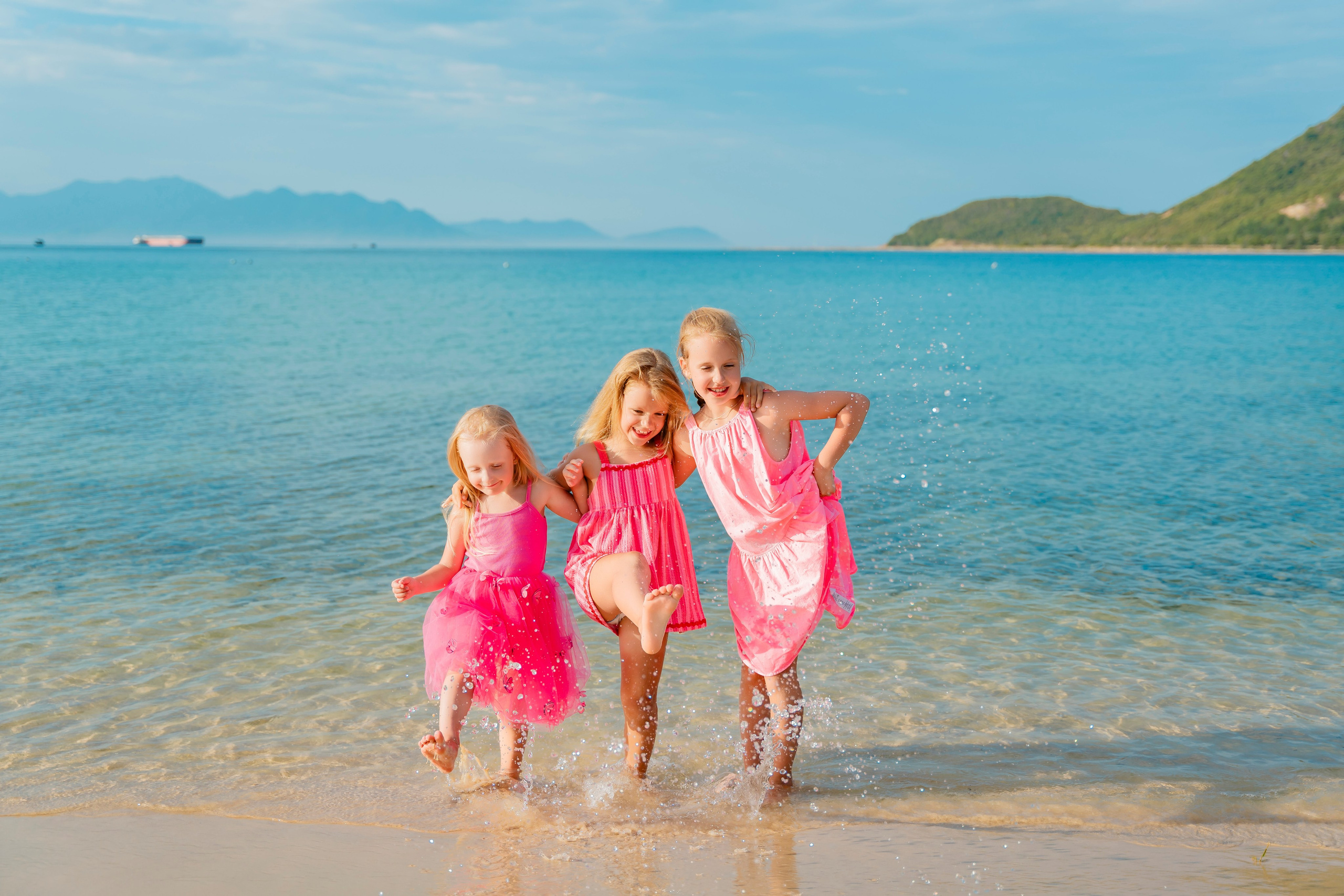 MARRIOTT. Family and Private Photoshoot in Nha Trang